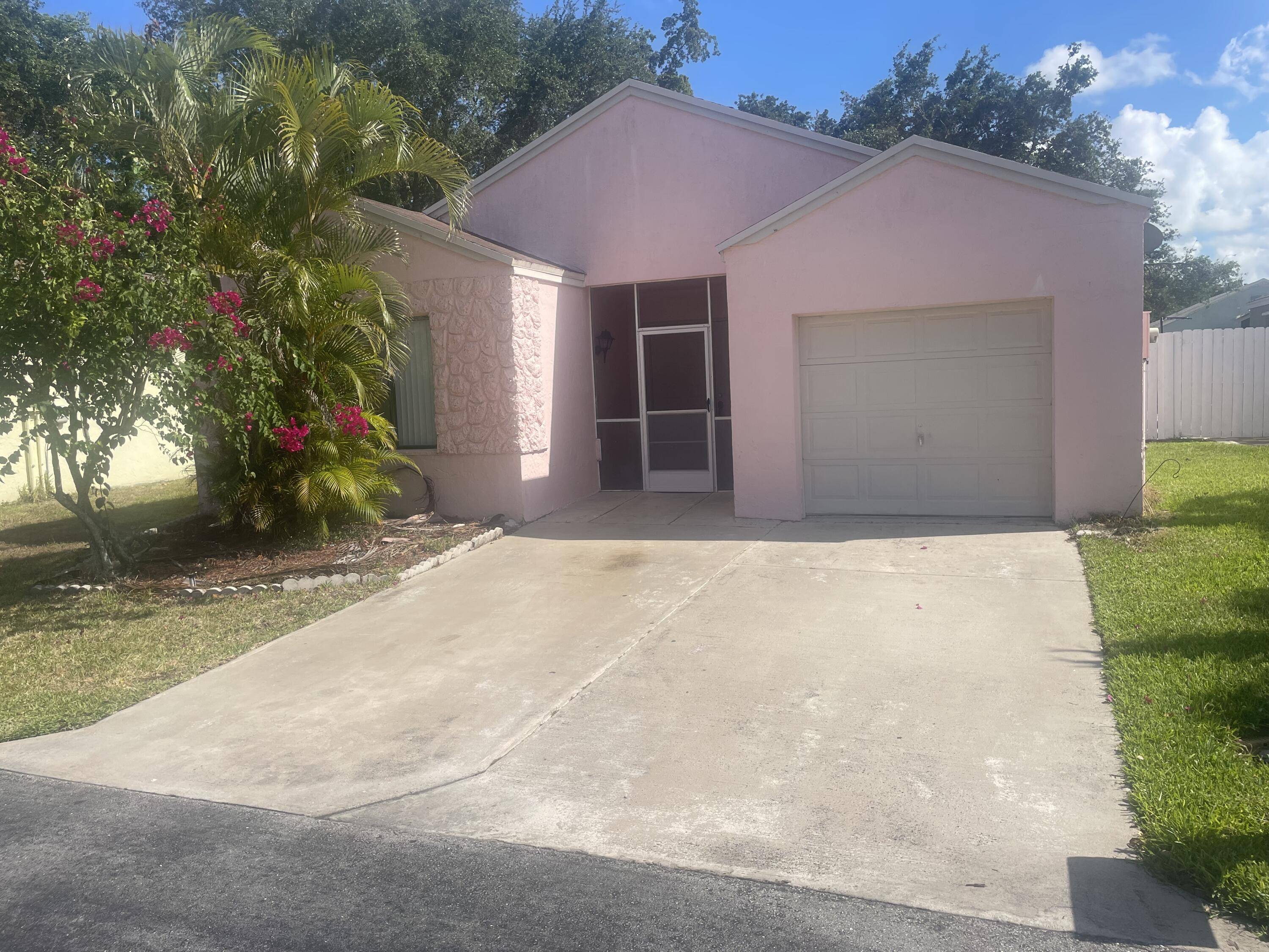 Boynton Beach, FL 33426,4 Beckley PL