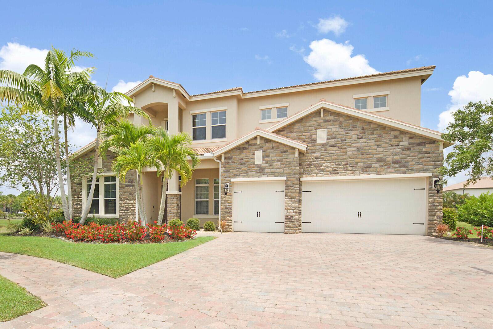 Royal Palm Beach, FL 33411,8965 Cypress Grove LN