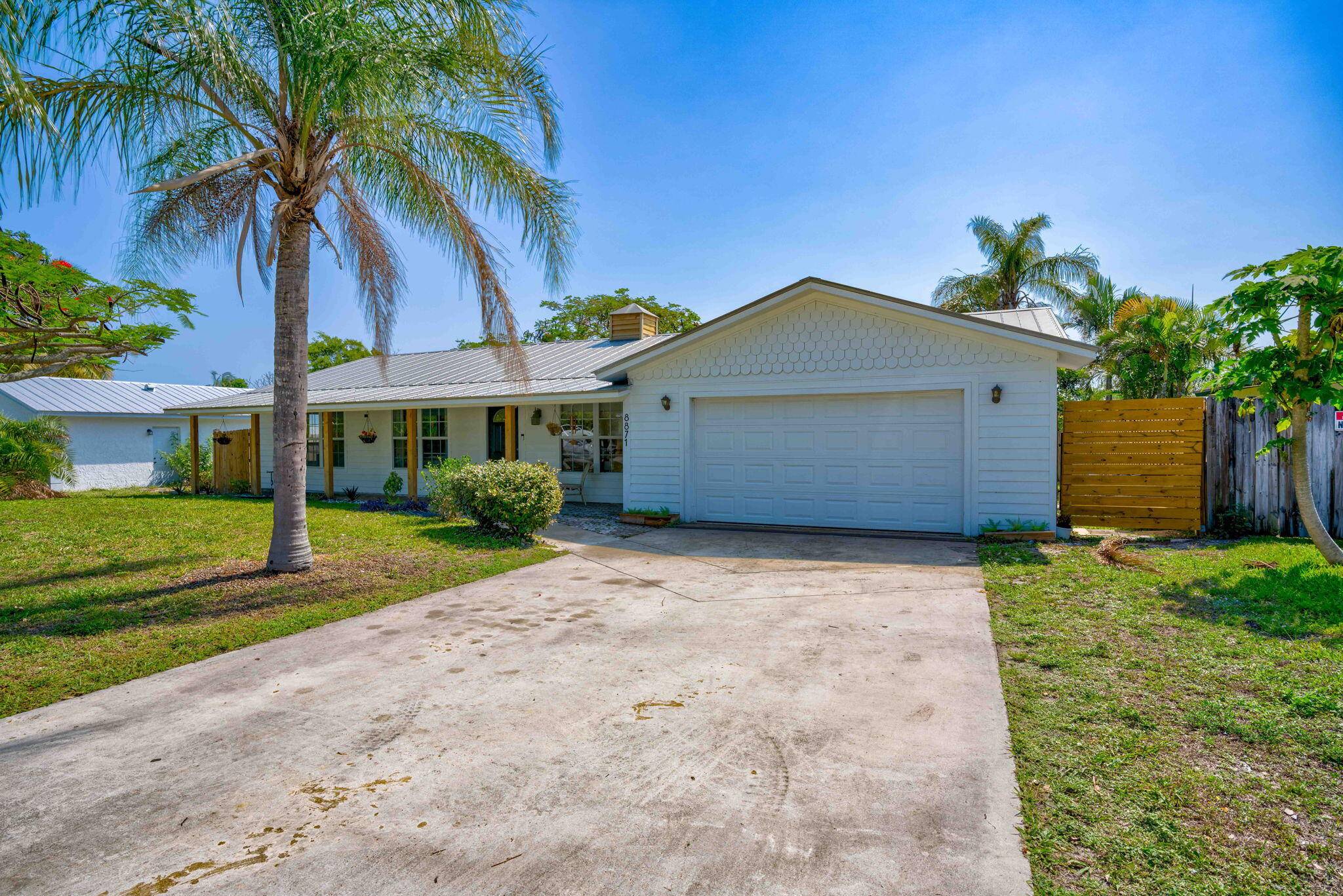 Hobe Sound, FL 33455,8871 SE Eagle AVE