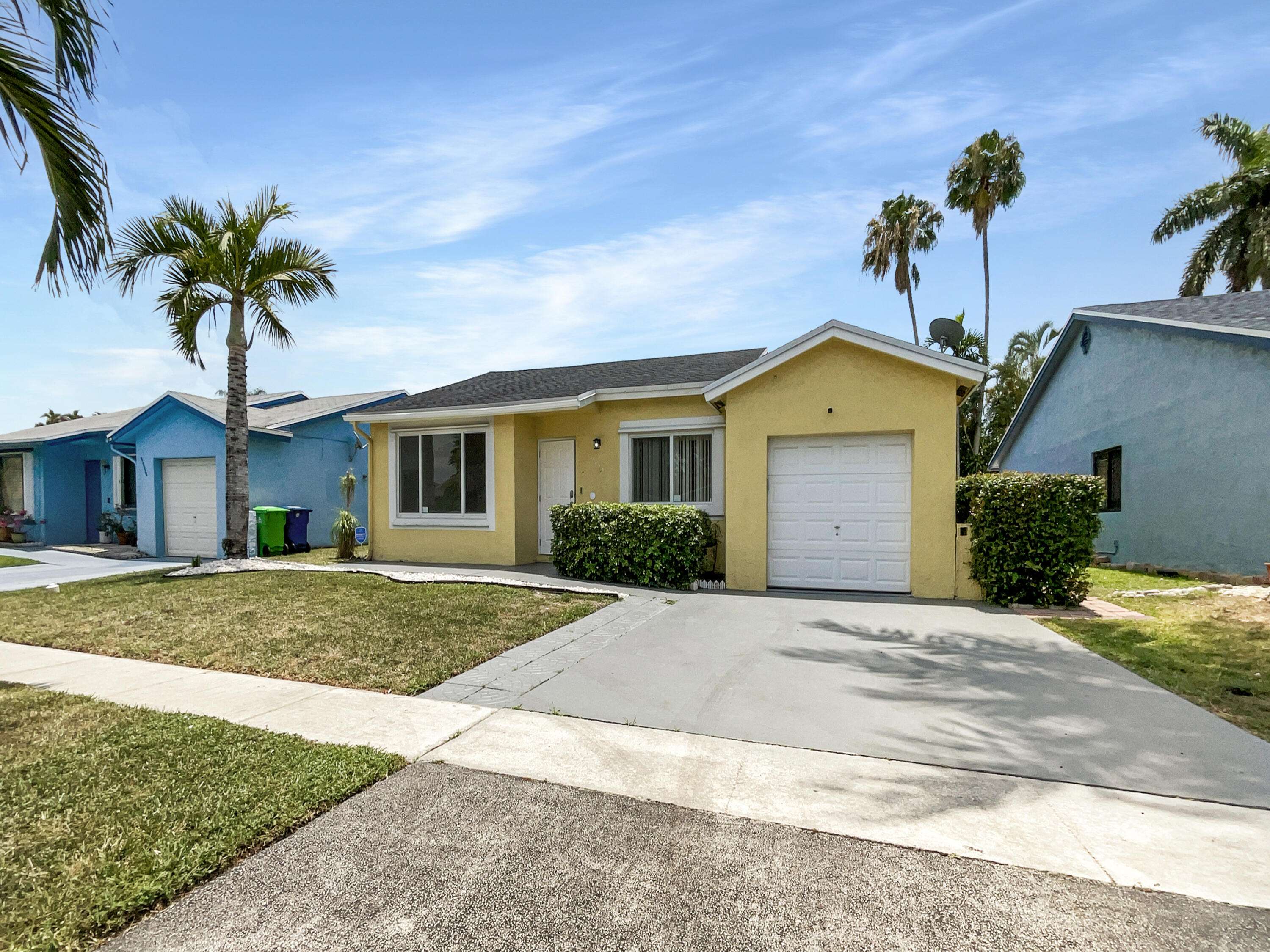 Sunrise, FL 33351,9356 NW 53rd ST