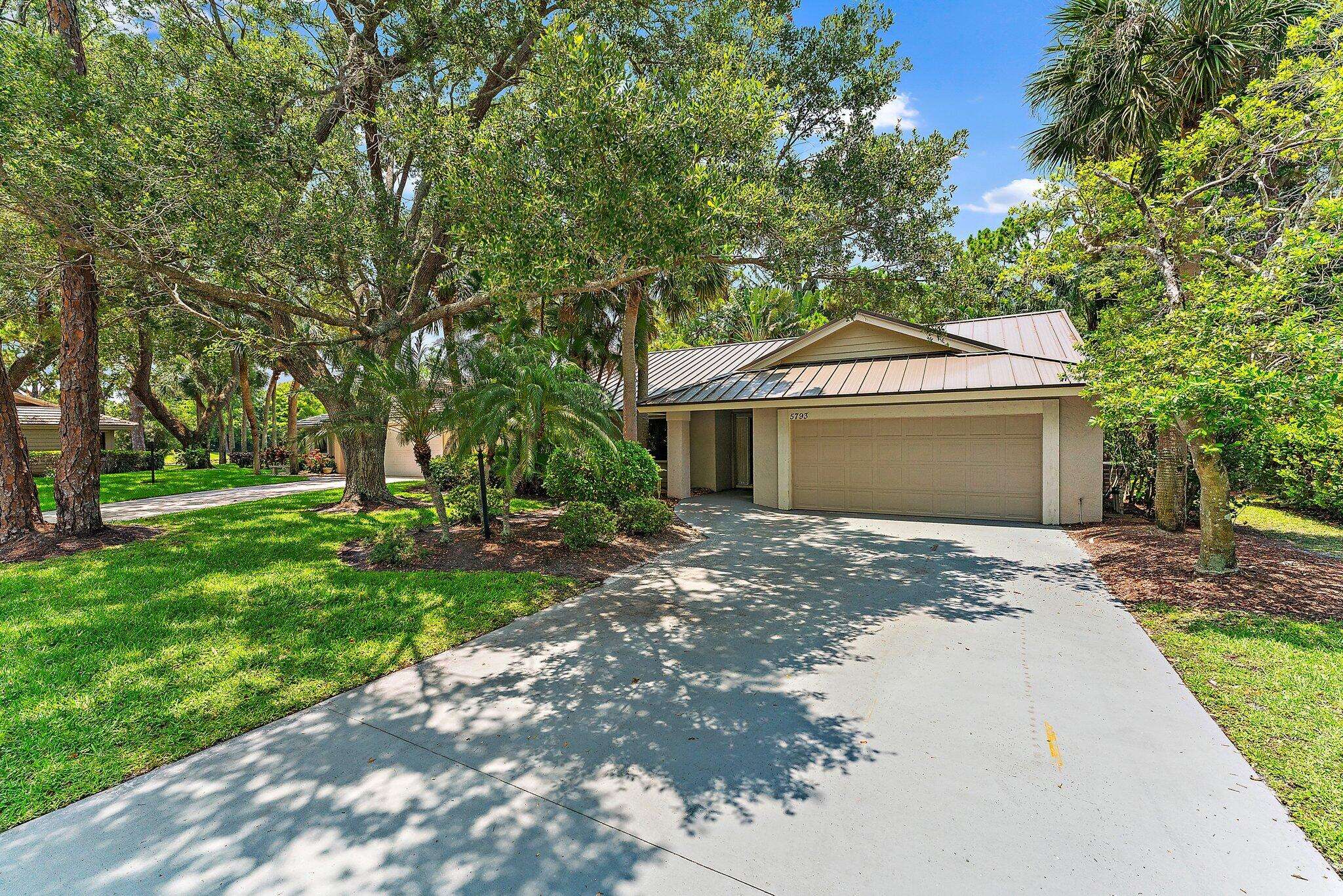 Jupiter, FL 33458,5793 Lonewood CT