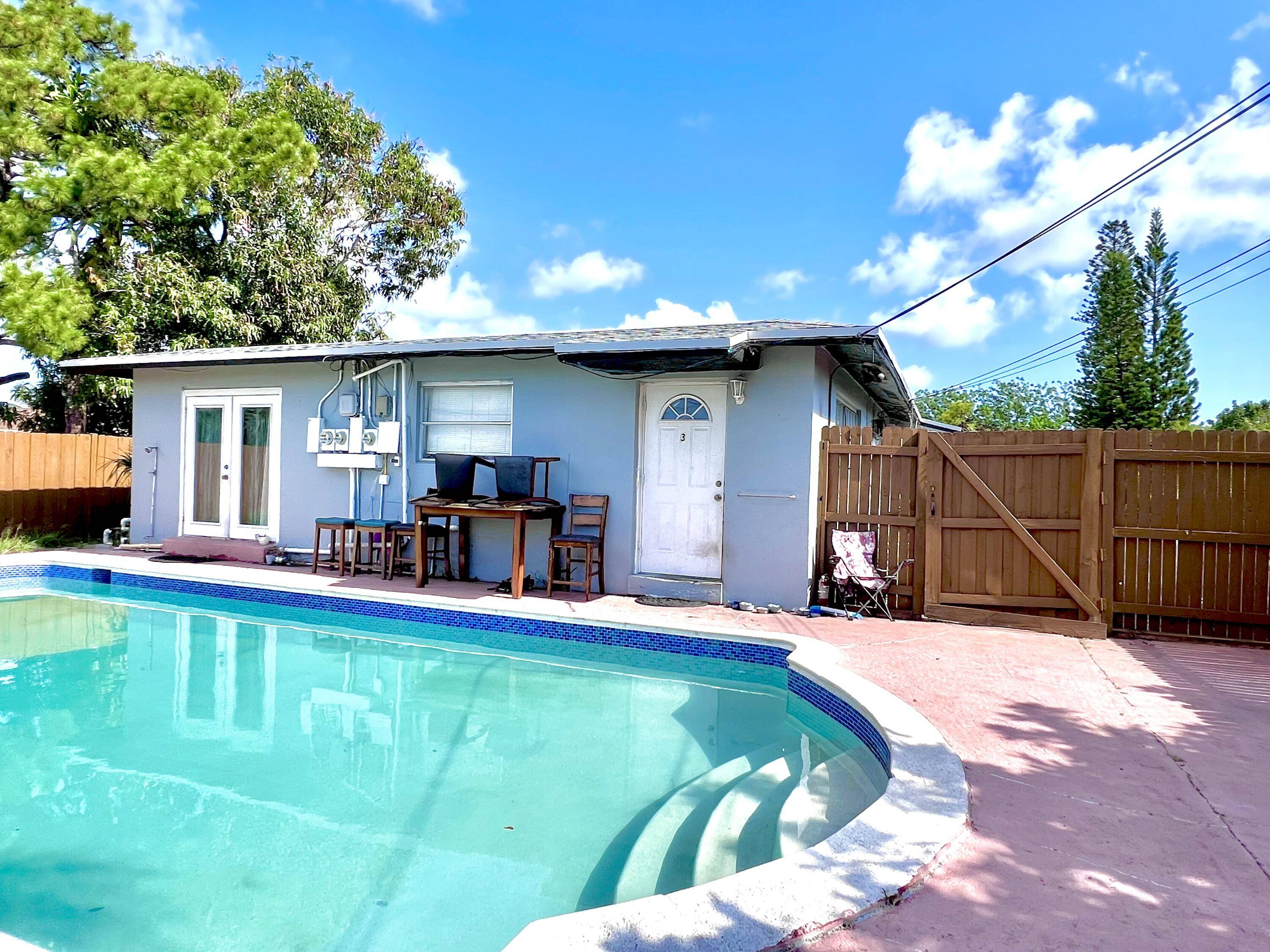 Lake Park, FL 33403,824 Bayberry DR 1, 2, & 3 : Triplex