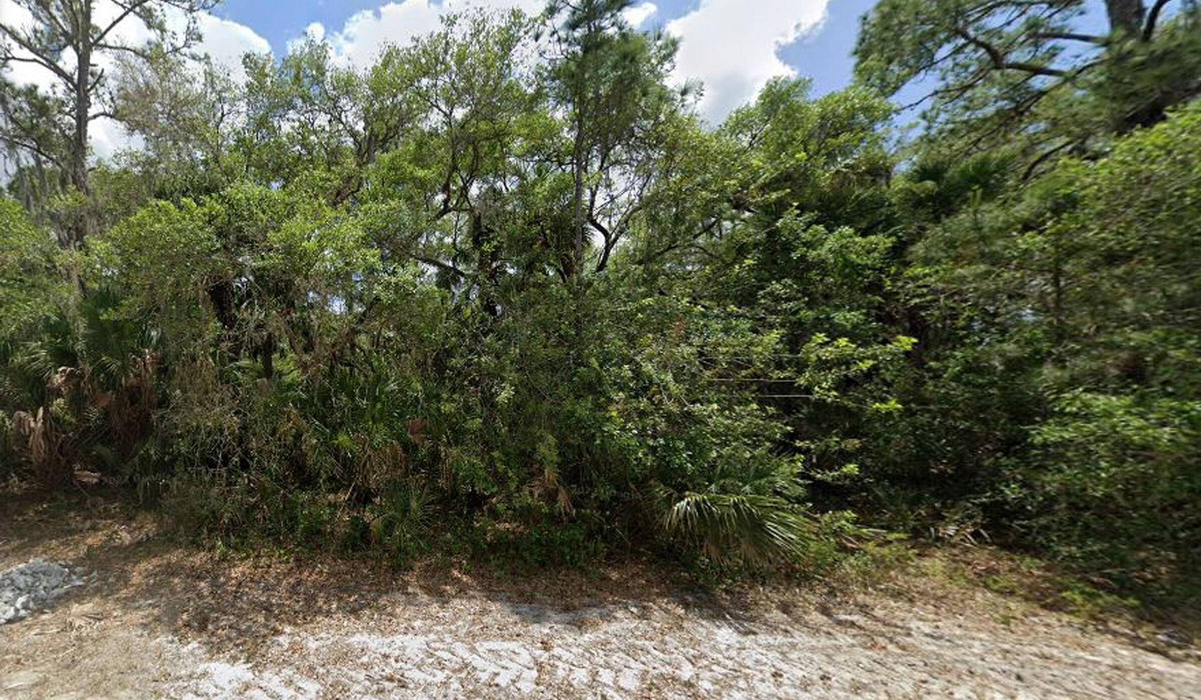 Port Charlotte, FL 33948,17067 Johns AVE