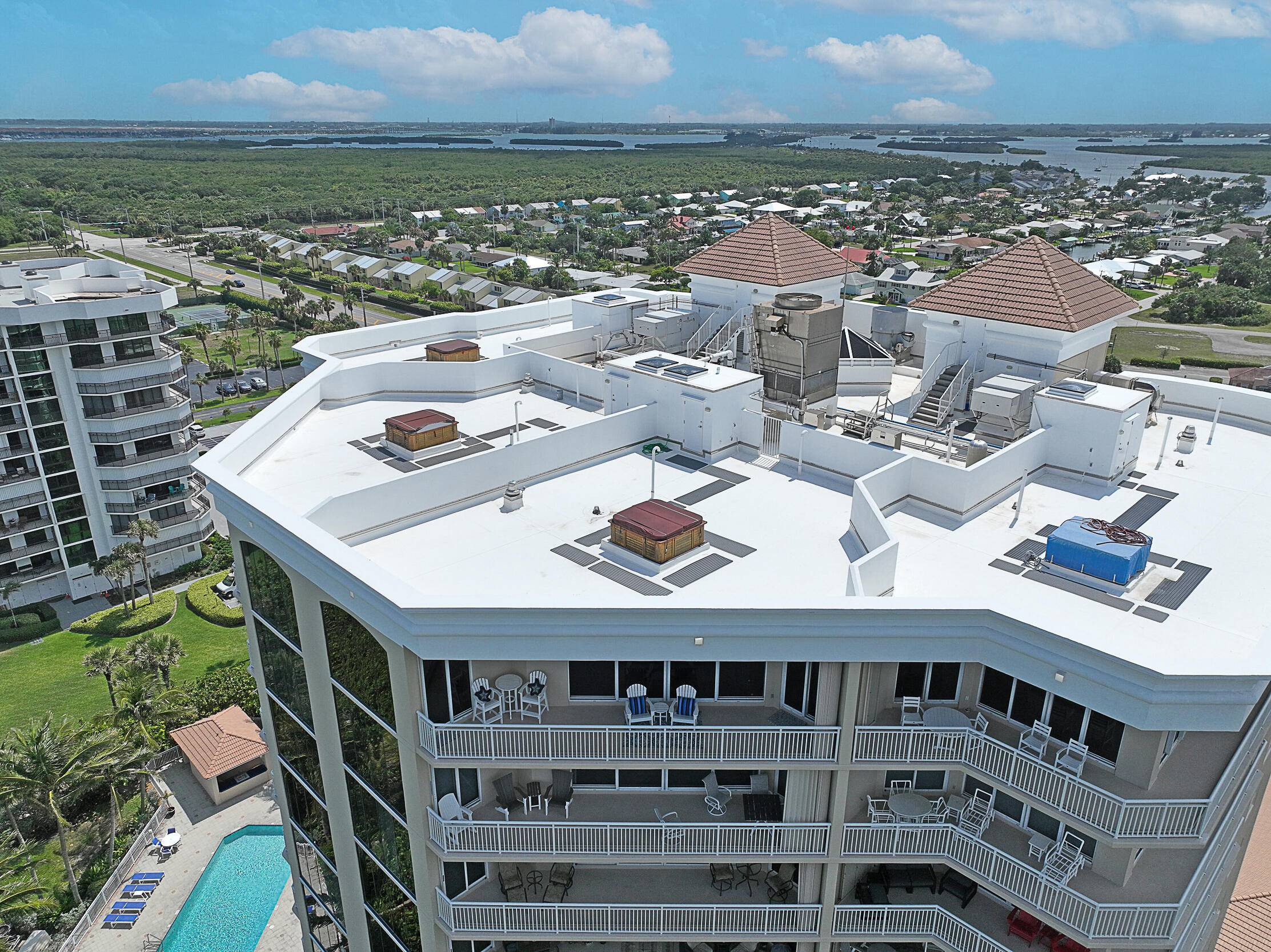 Hutchinson Island, FL 34949,2900 N Highway A1a Ph-B