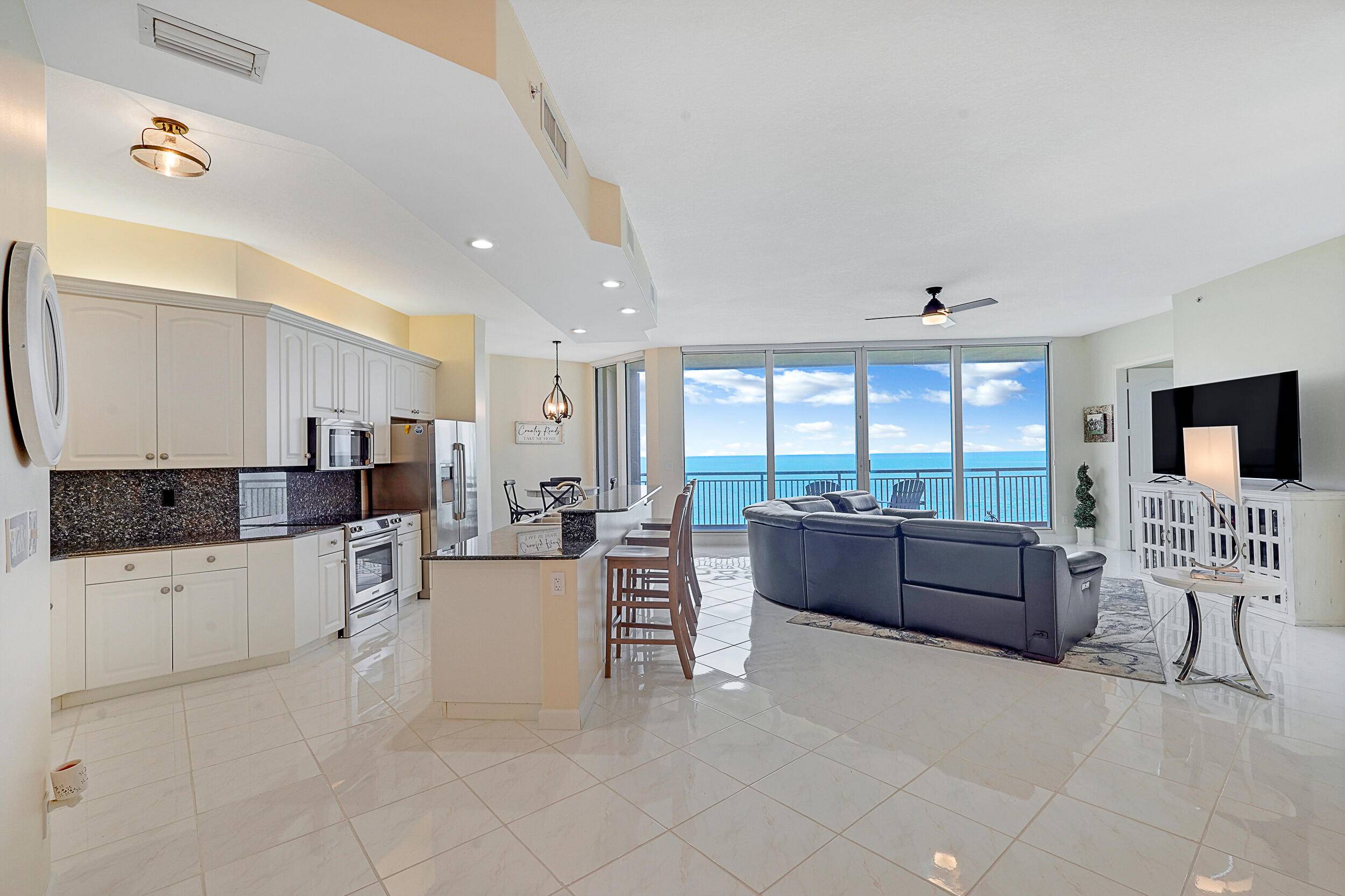 Hutchinson Island, FL 34949,2900 N Highway A1a Ph-B