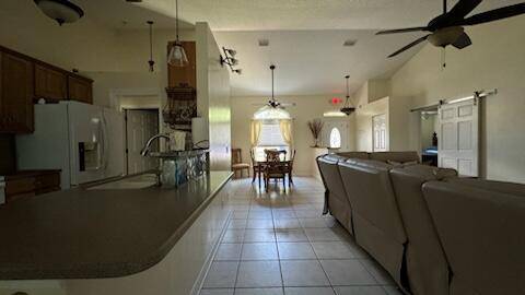 Vero Beach, FL 32962,1735 SW 19th PL