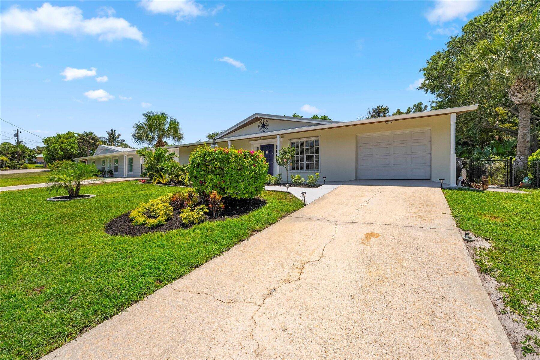 Jensen Beach, FL 34957,4106 NE Hyline DR