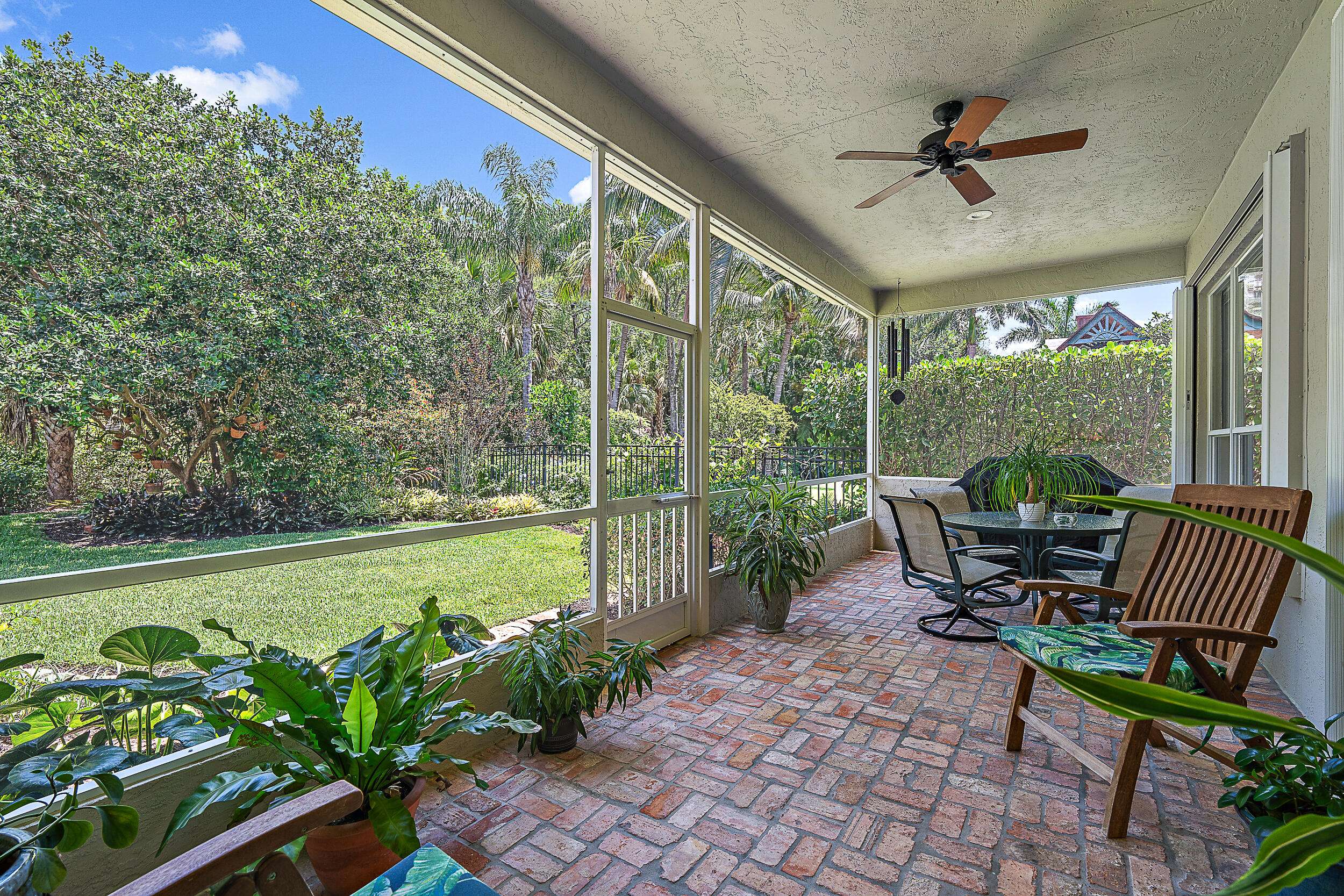 Palm Beach Gardens, FL 33410,46 Princewood LN