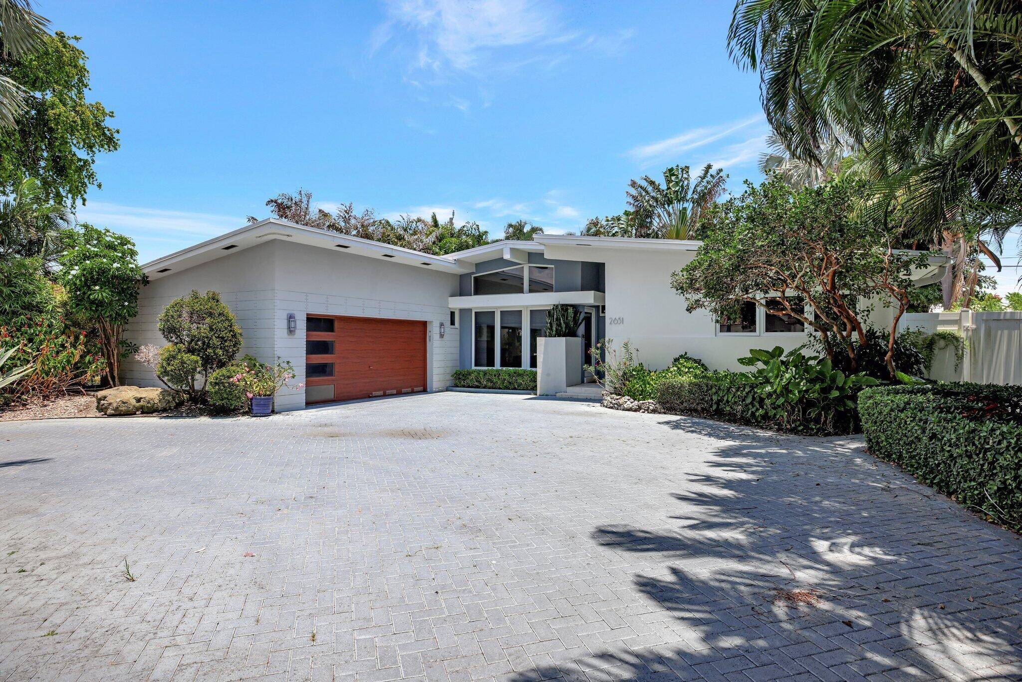 Pompano Beach, FL 33062,2651 NE 7 ST