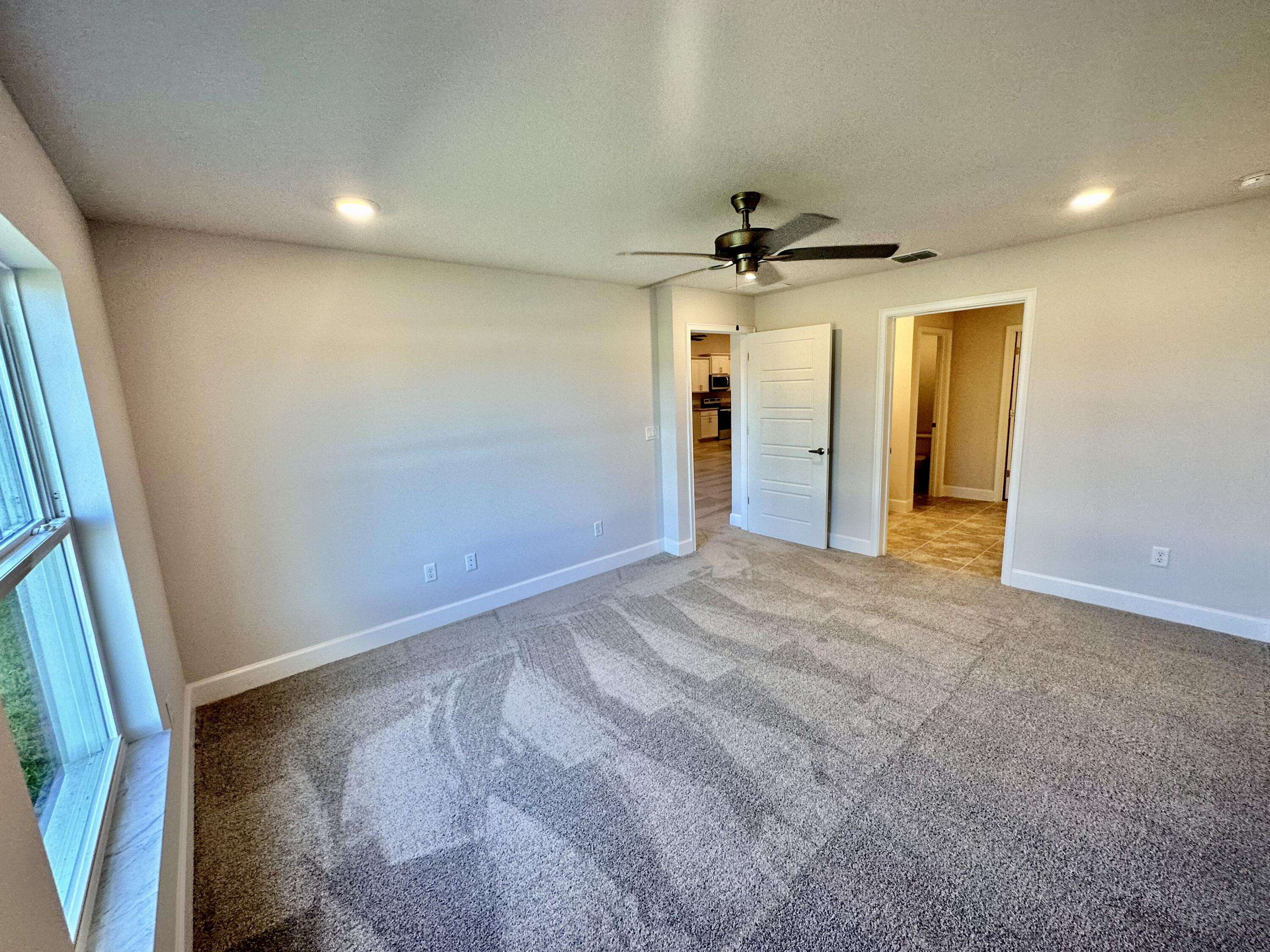 Fort Pierce, FL 34951,8625 Modeno ST