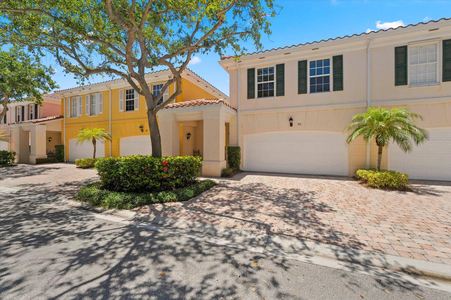 Tequesta, FL 33469,70 Tall Oaks CIR