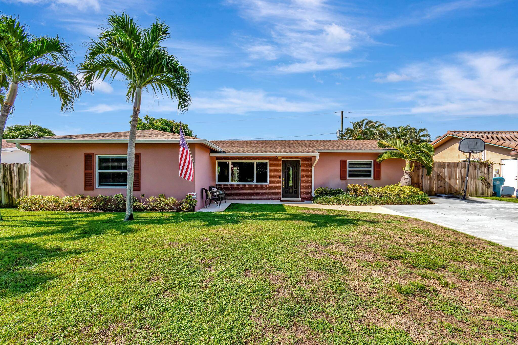 Boynton Beach, FL 33426,1240 SW 27th PL