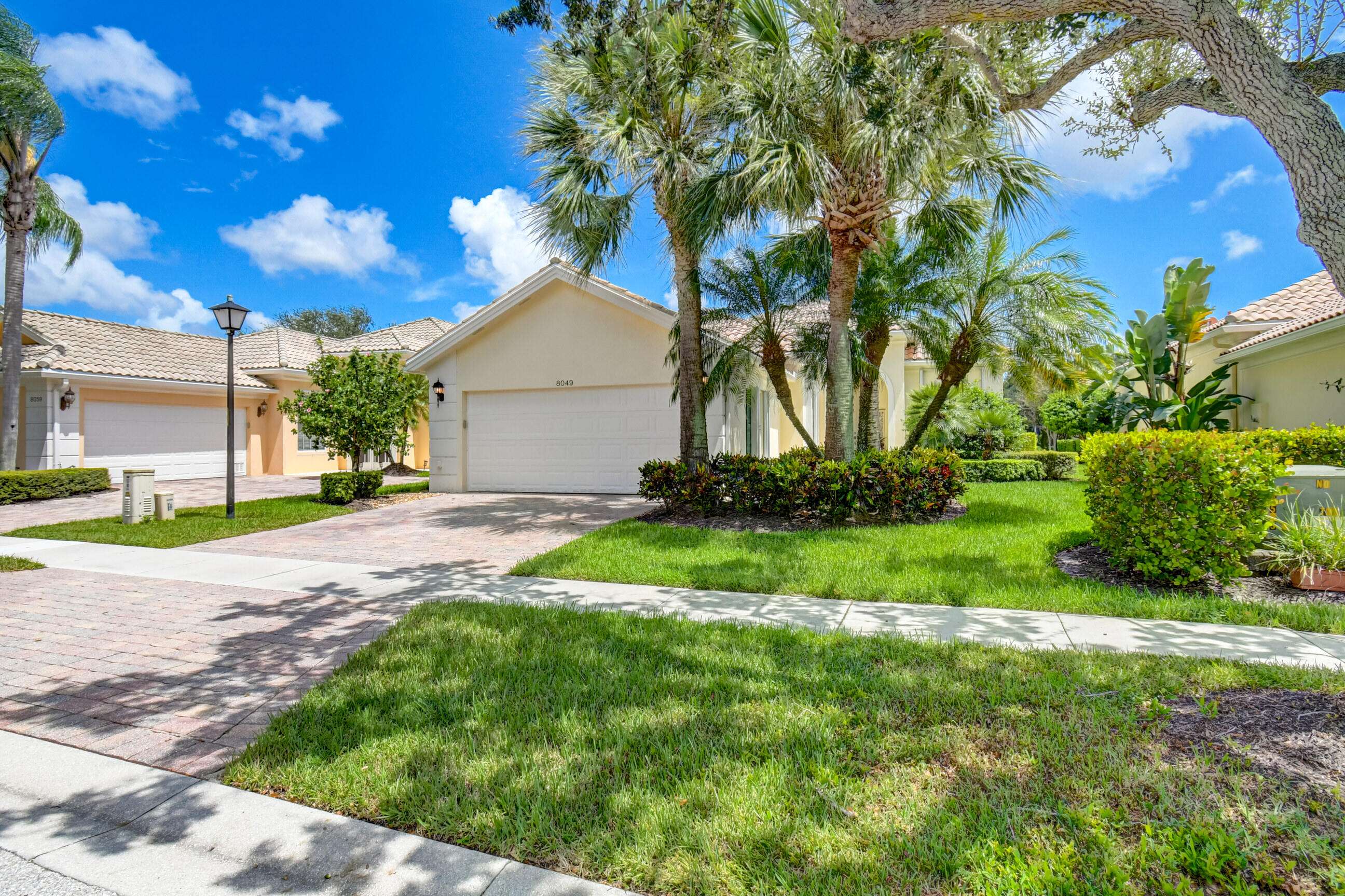 Wellington, FL 33414,8049 Nevis PL