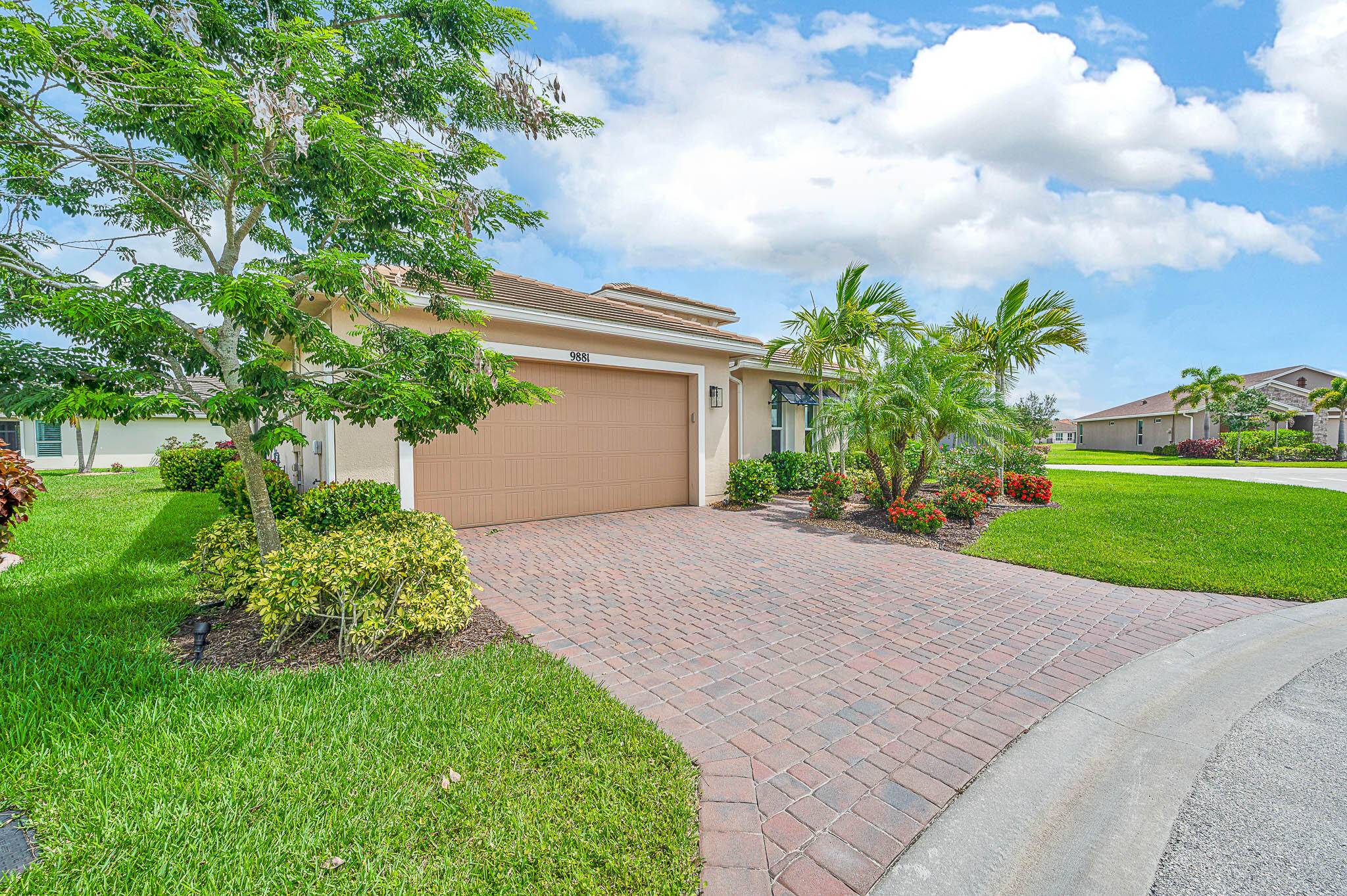 Port Saint Lucie, FL 34987,9881 SW Pear Tree CT