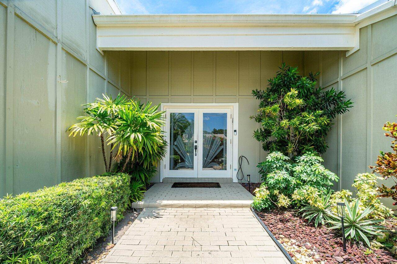 Delray Beach, FL 33445,4909 Pineview CIR