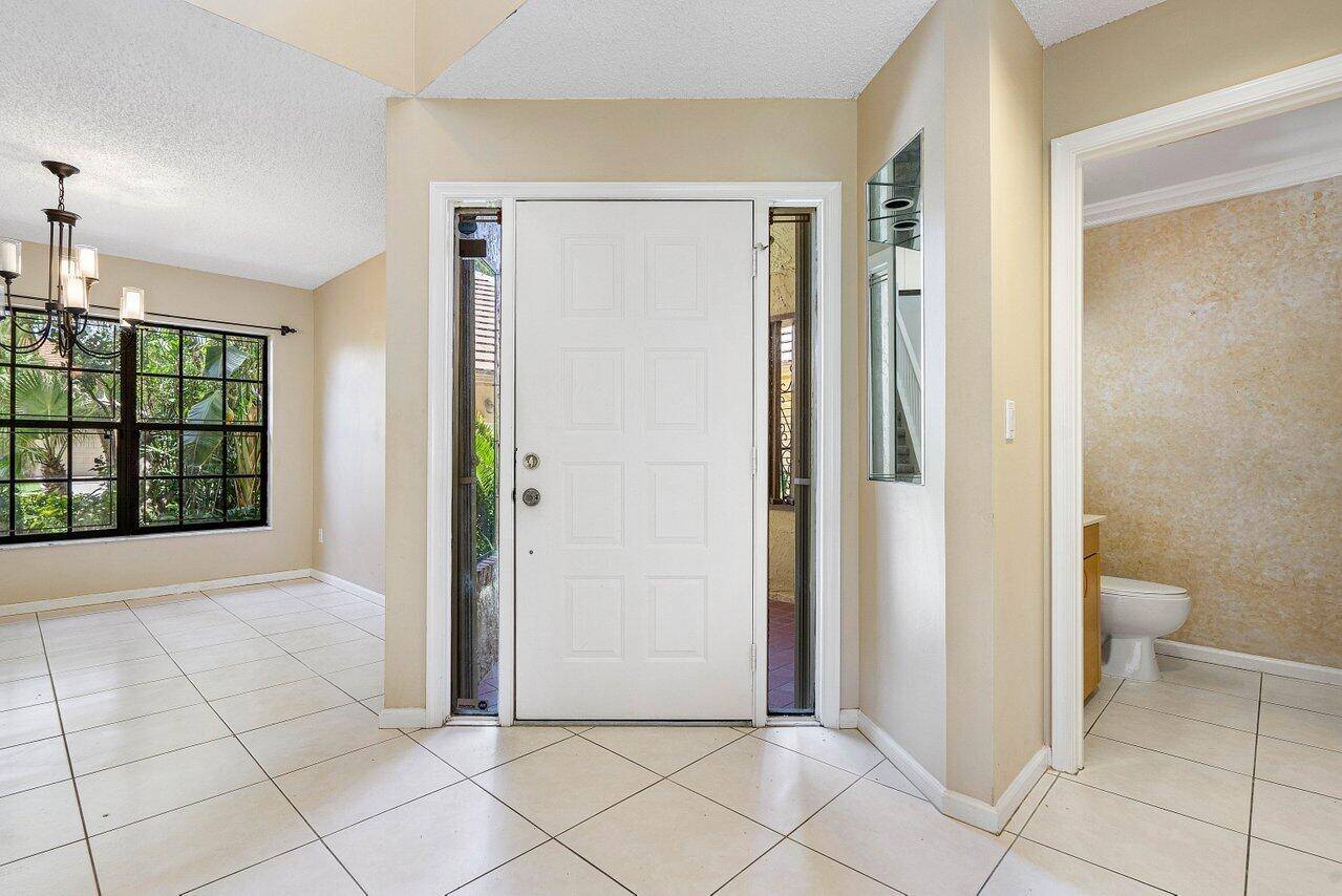 Boynton Beach, FL 33472,8102 Allspice DR