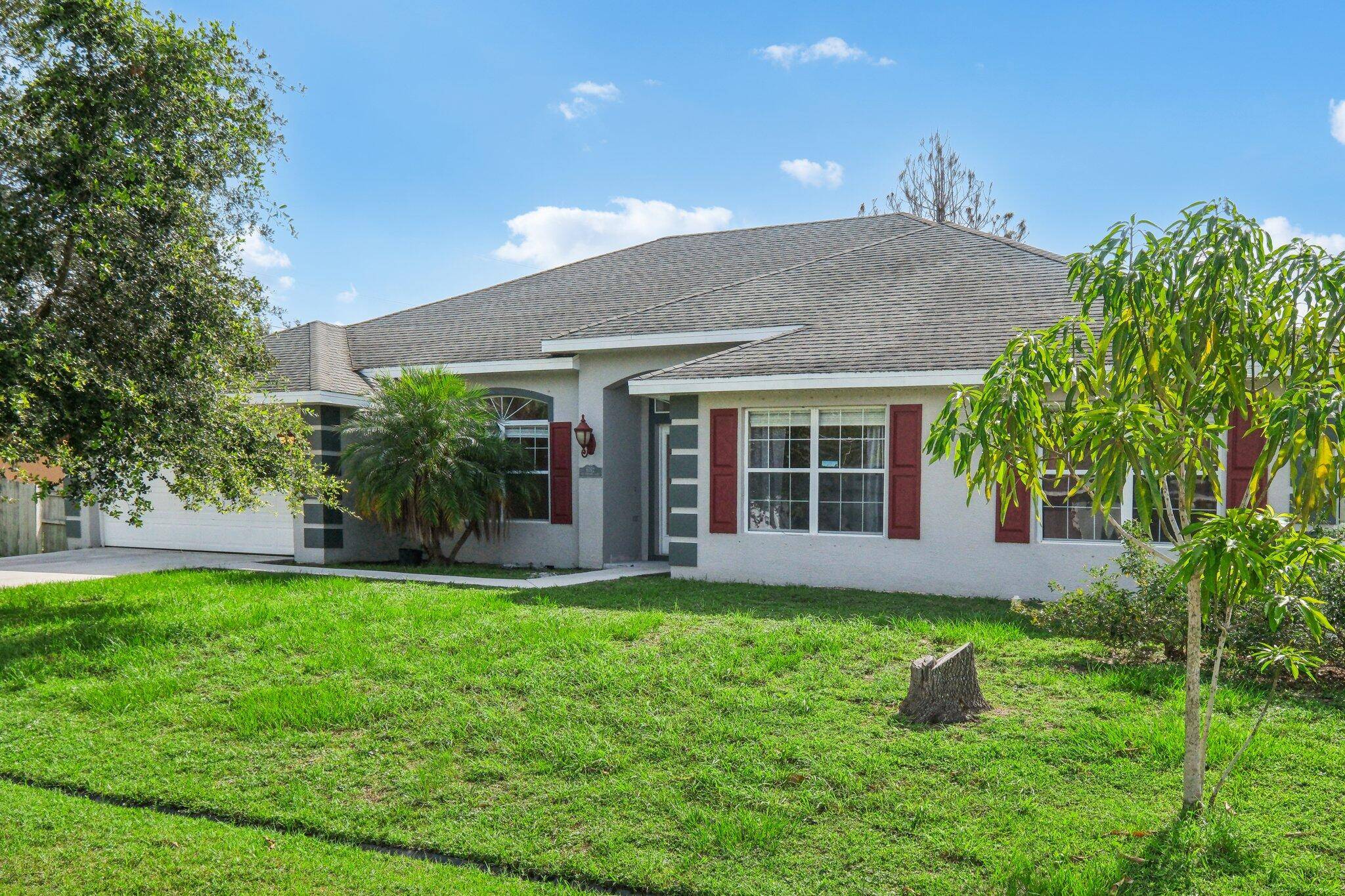 Port Saint Lucie, FL 34983,6762 NW Daffodil LN