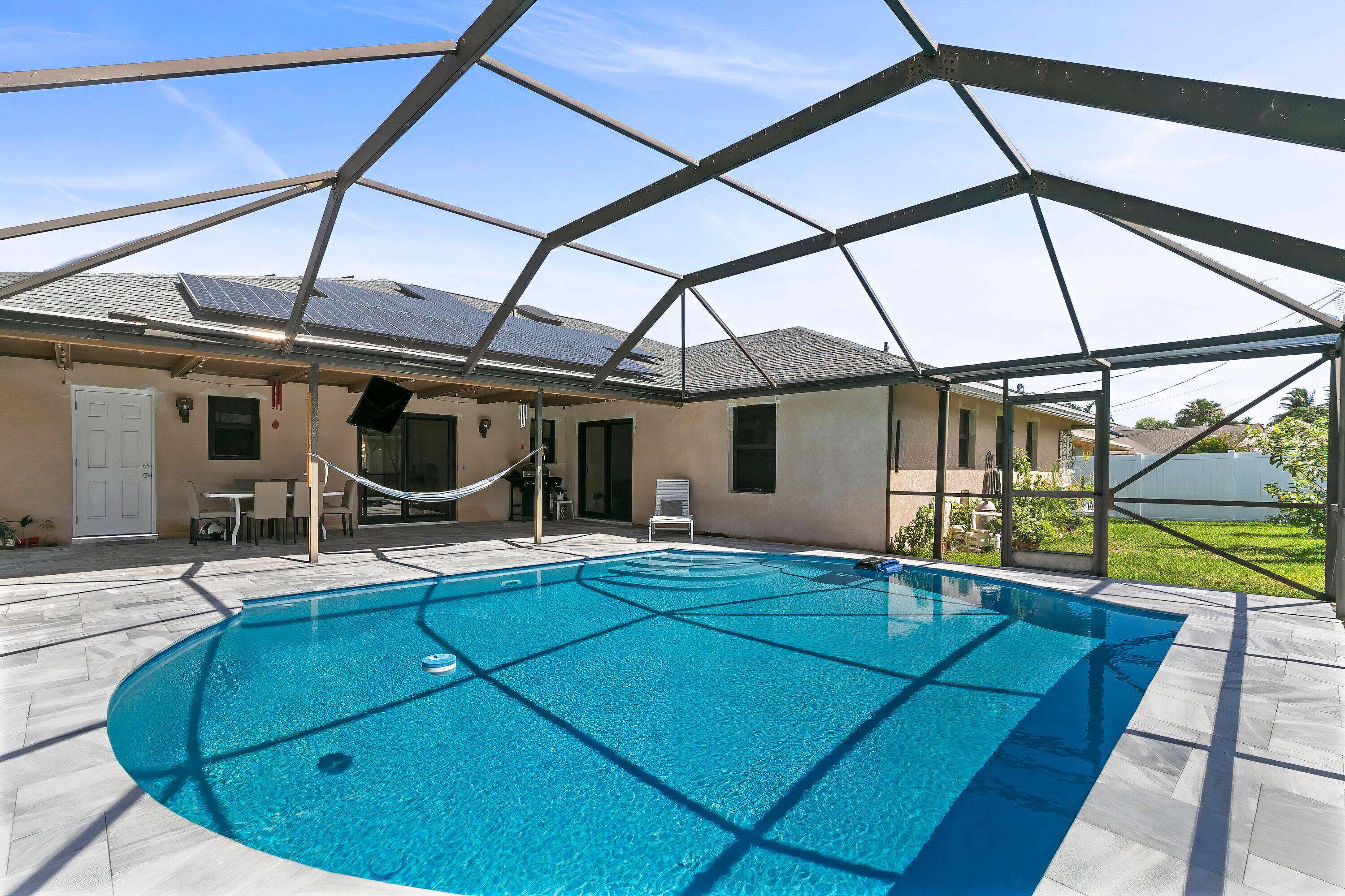 Lantana, FL 33462,1334 Caribbean WAY