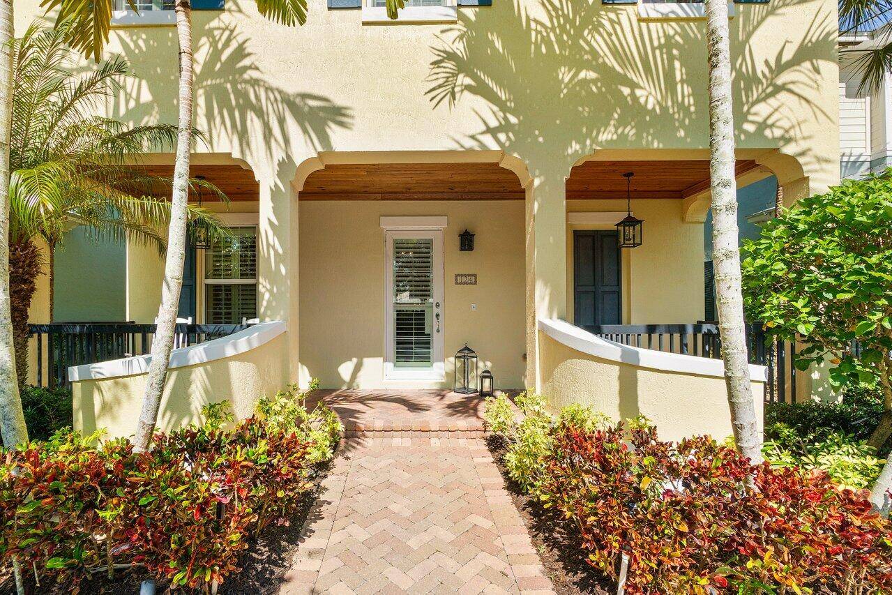 Jupiter, FL 33458,124 W Bay Cedar CIR