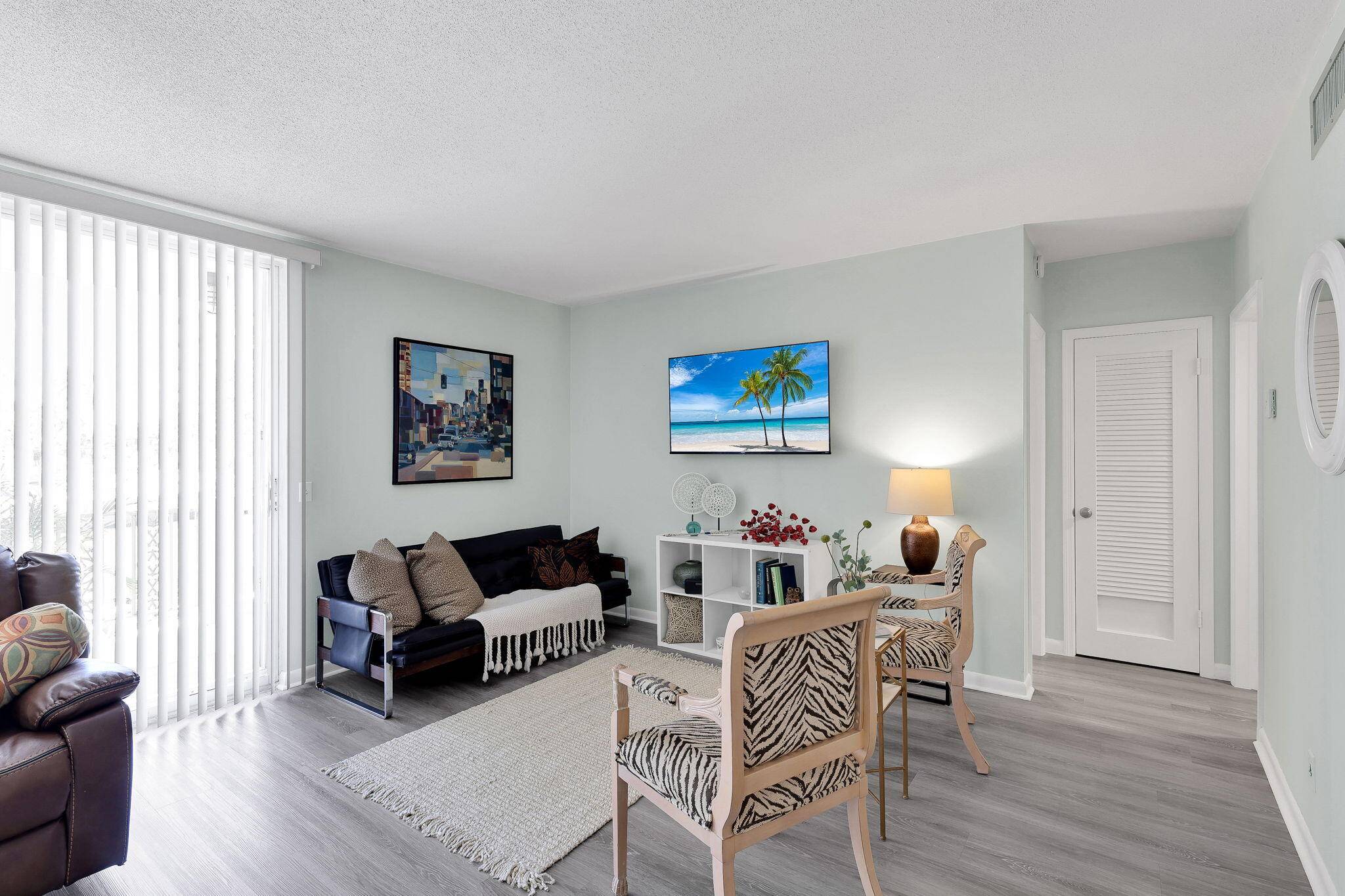 Lake Worth Beach, FL 33460,1 S Lakeside DR B2