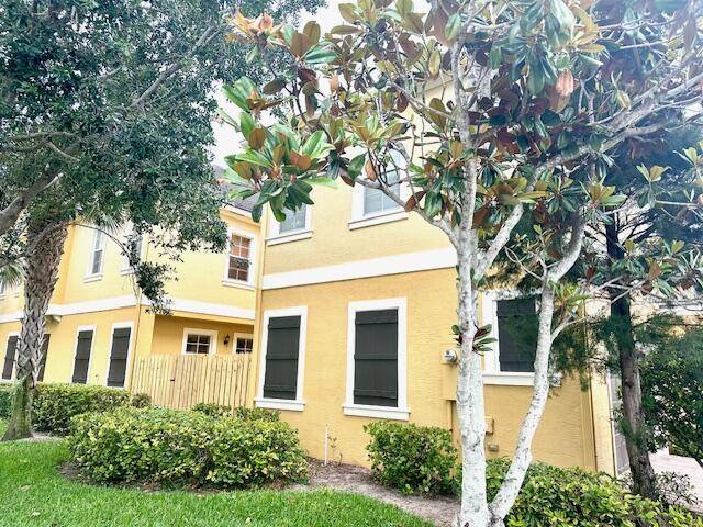 Jupiter, FL 33458,125 Glencullen CIR