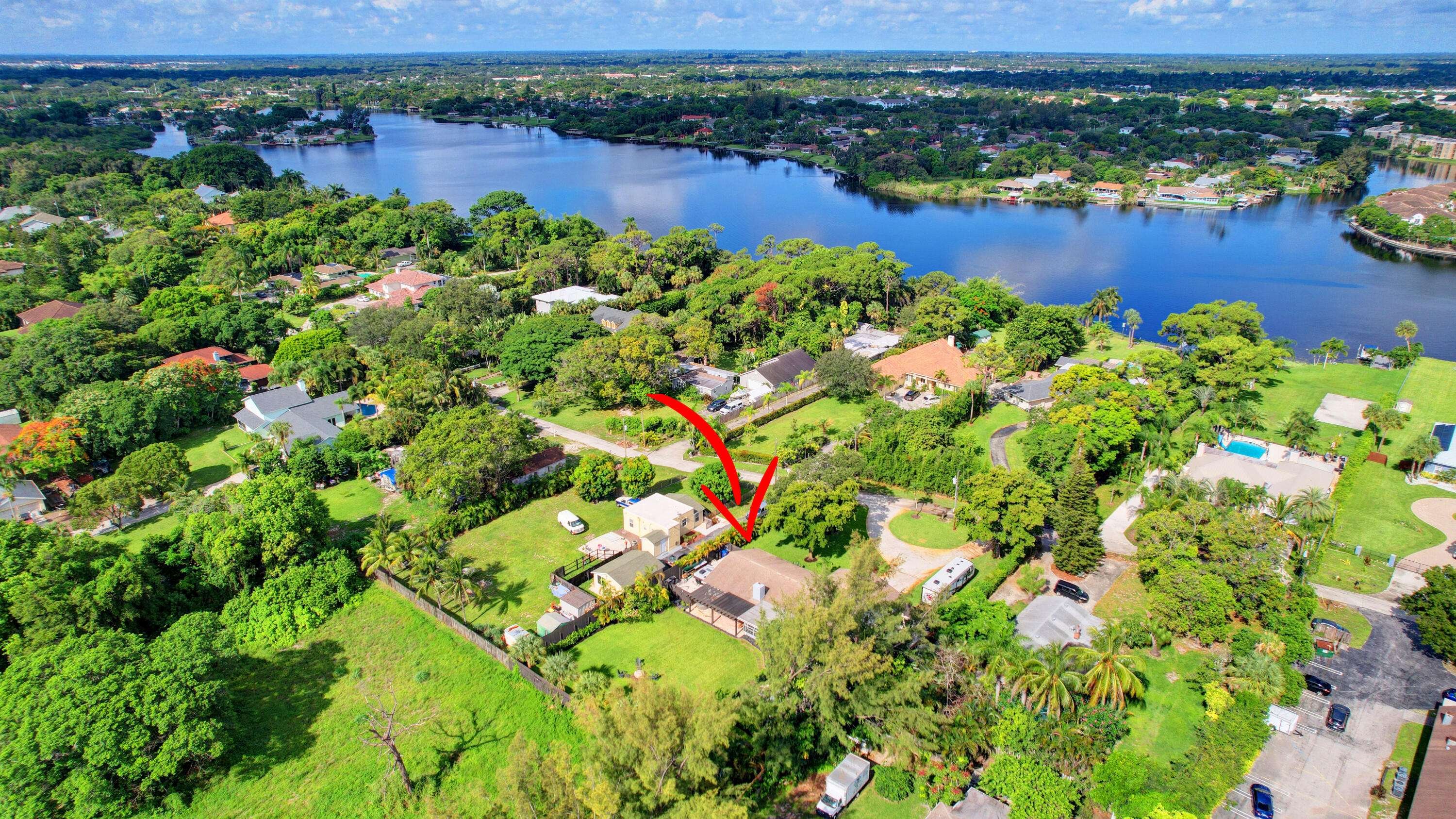 Lake Worth, FL 33462,6080 Pine DR