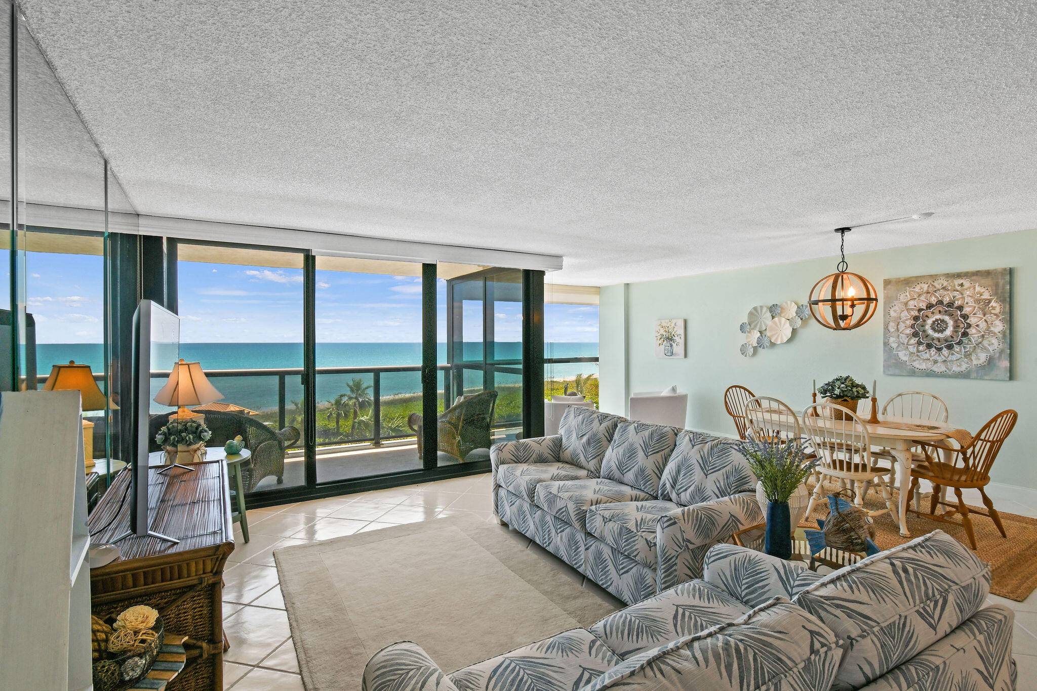 Jensen Beach, FL 34957,10410 S Ocean DR 406