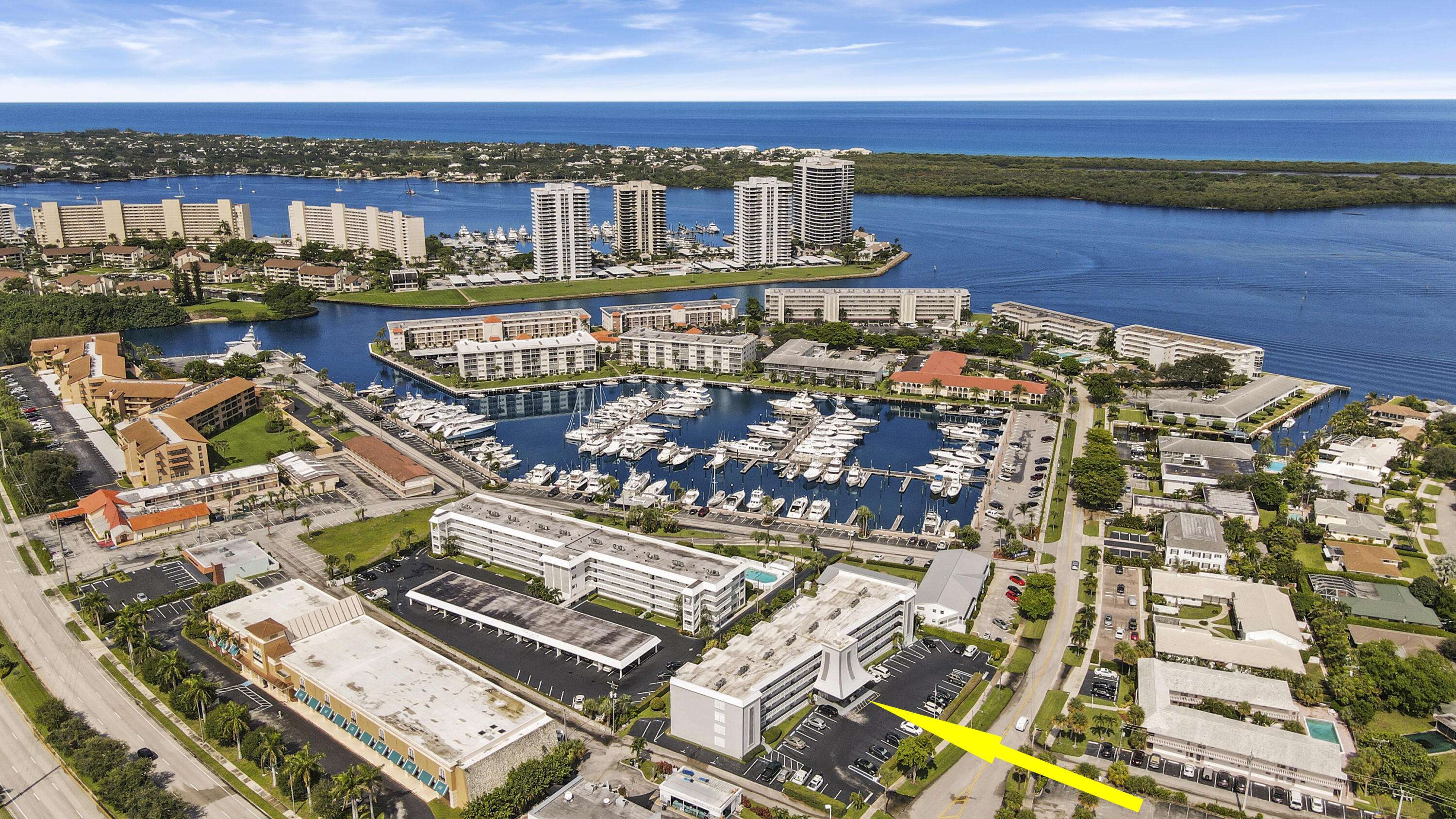 North Palm Beach, FL 33408,155 Yacht Club DR 204