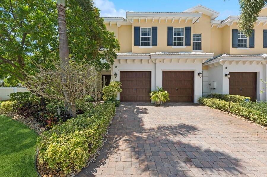 North Palm Beach, FL 33408,202 Mariner CT