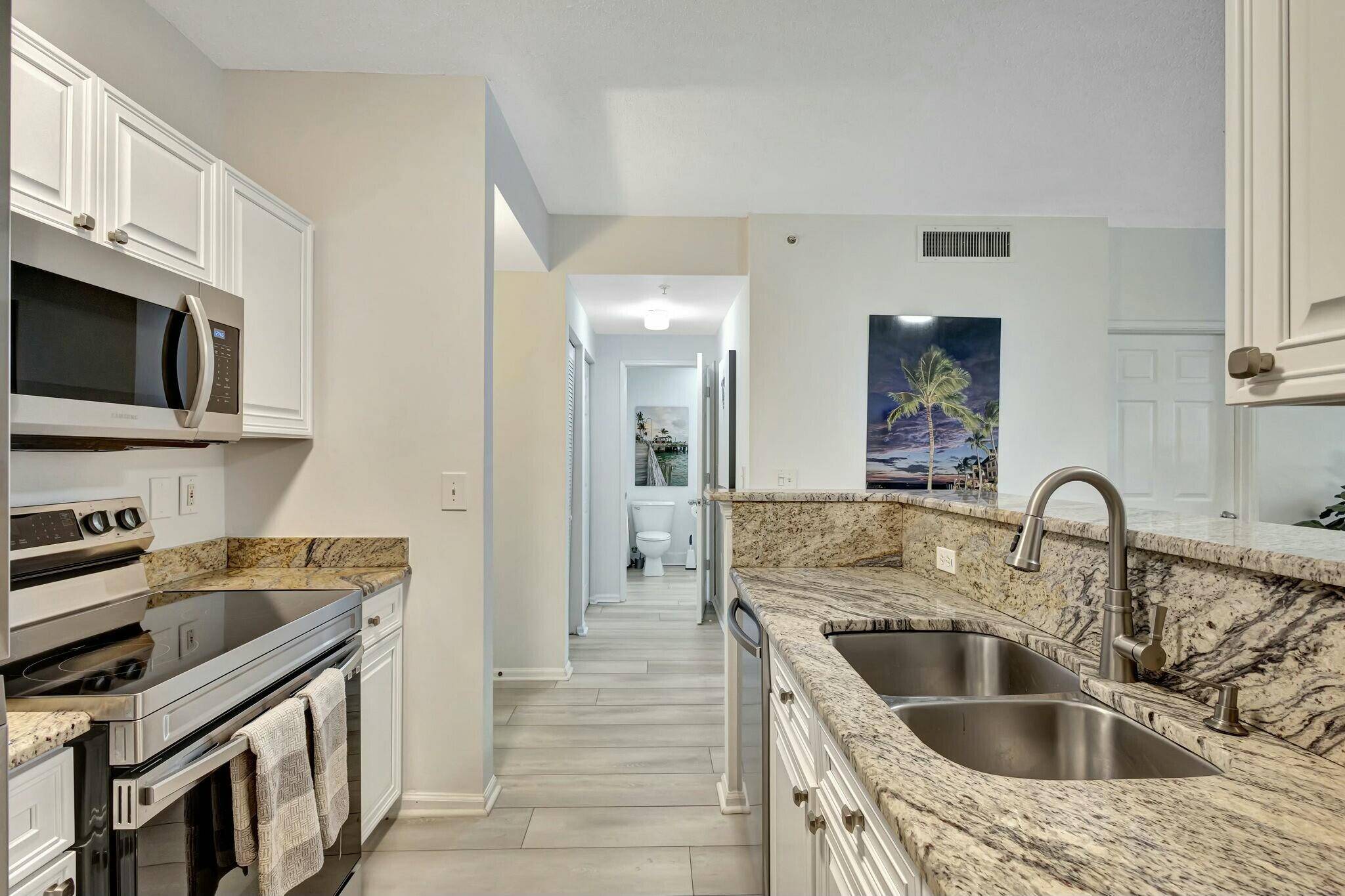 West Palm Beach, FL 33401,630 S Sapodilla AVE 223