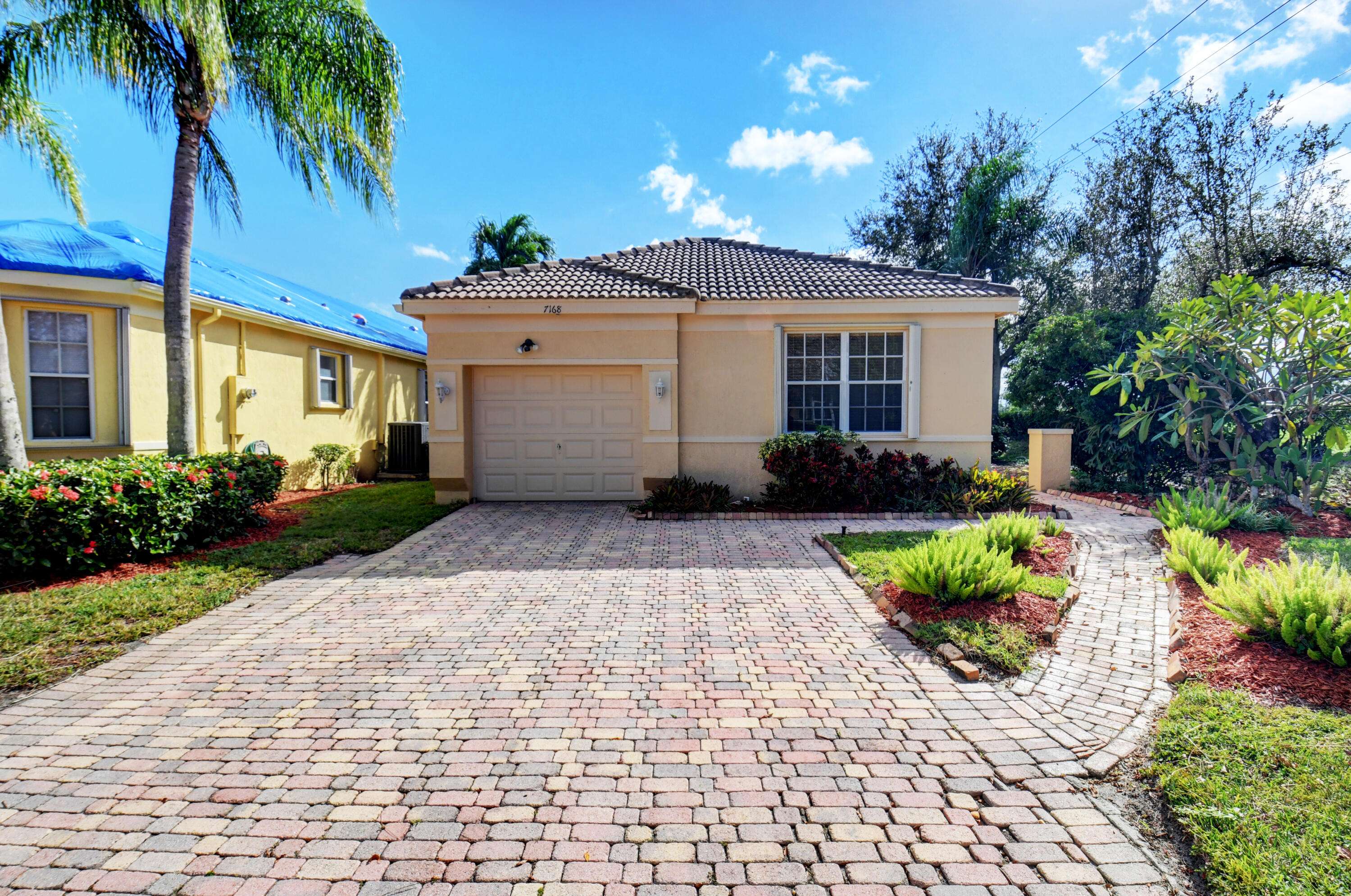 Delray Beach, FL 33446,7168 Cataluna CIR