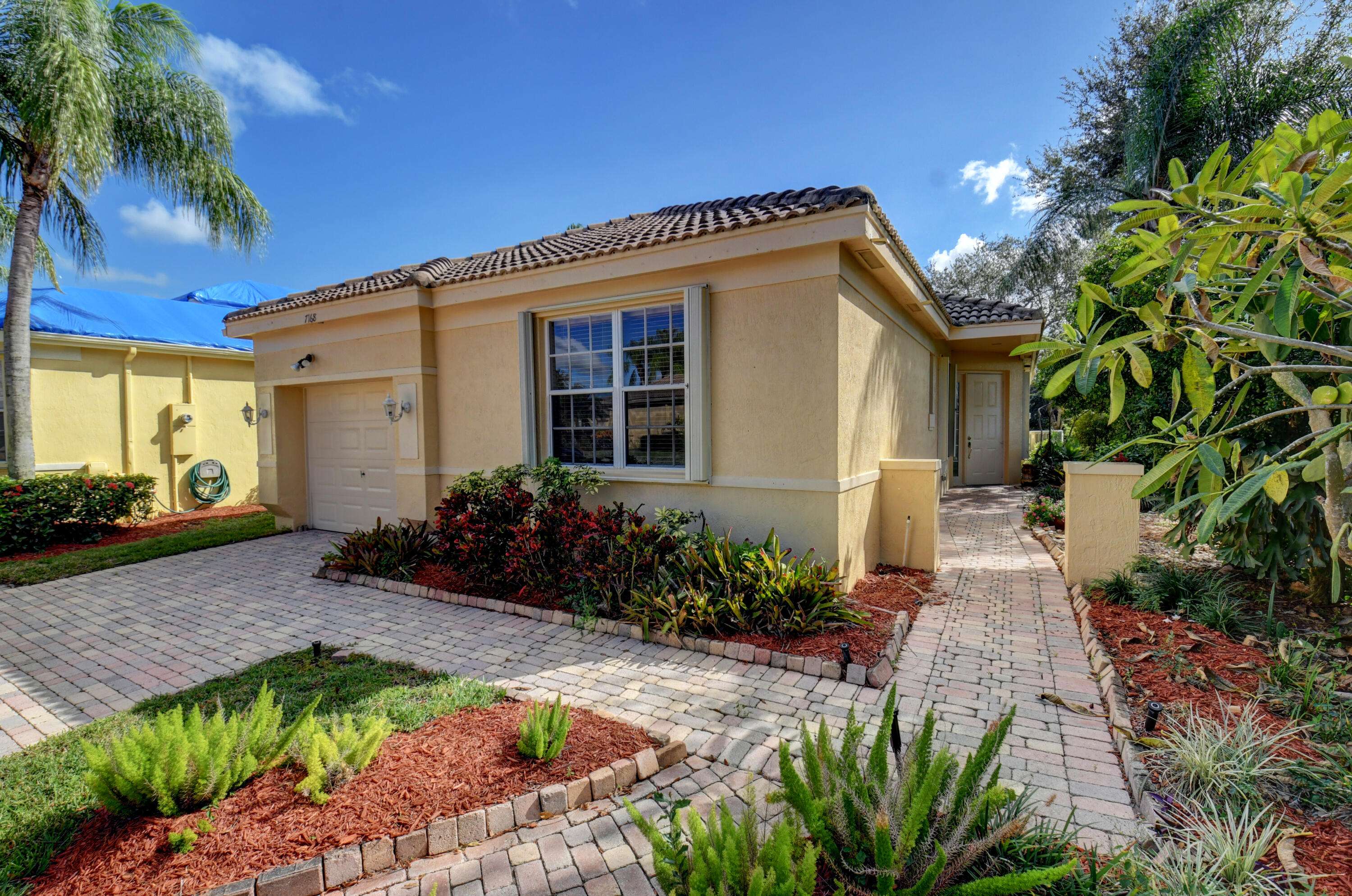 Delray Beach, FL 33446,7168 Cataluna CIR