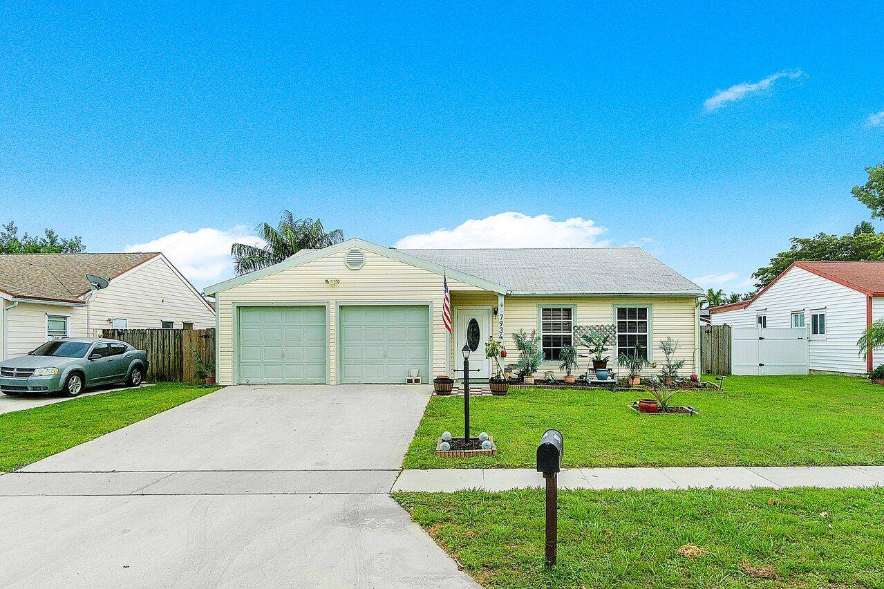 Lake Worth, FL 33467,7934 Burlwood LN