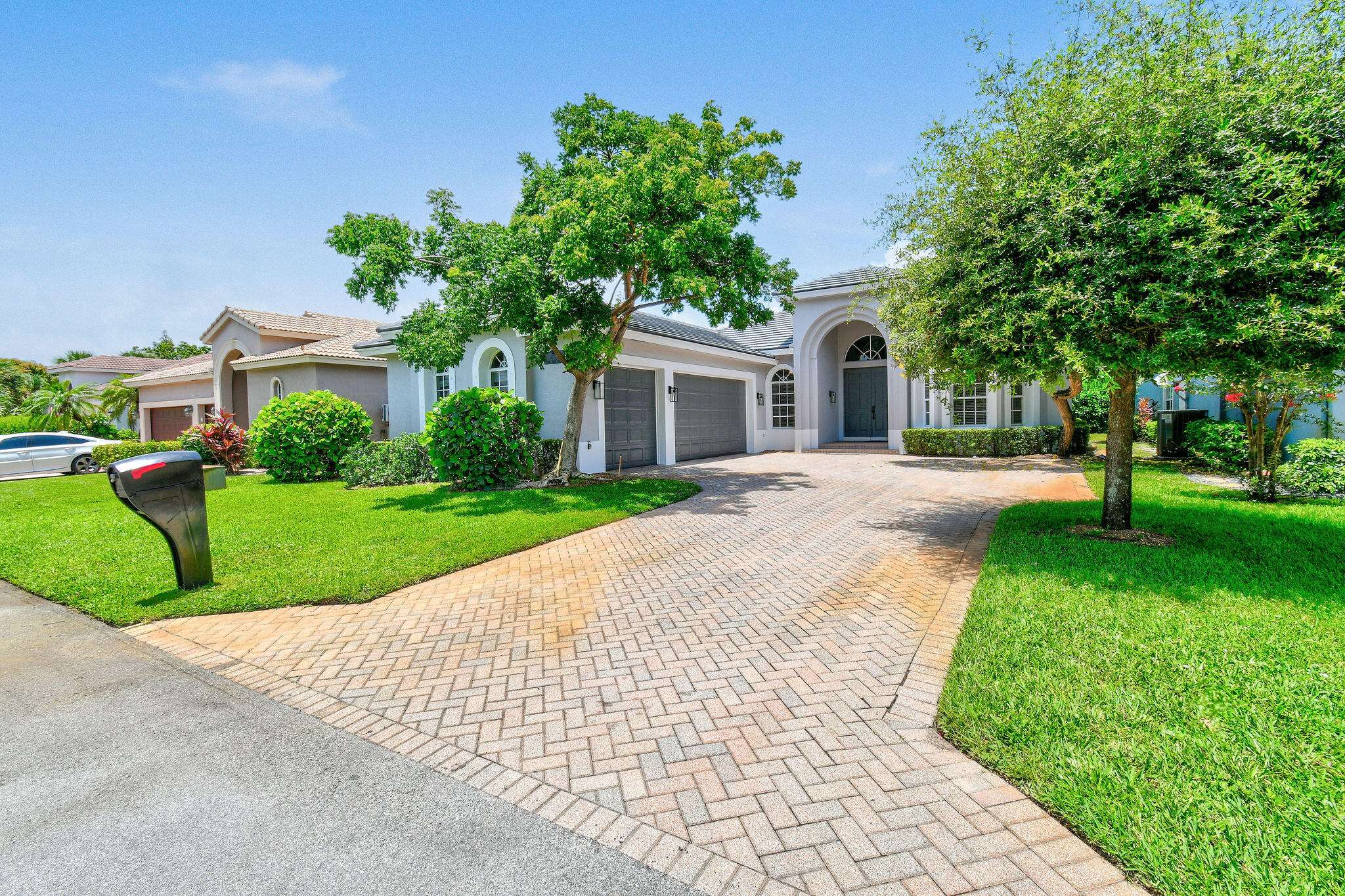 Atlantis, FL 33462,479 Pine Tree CT