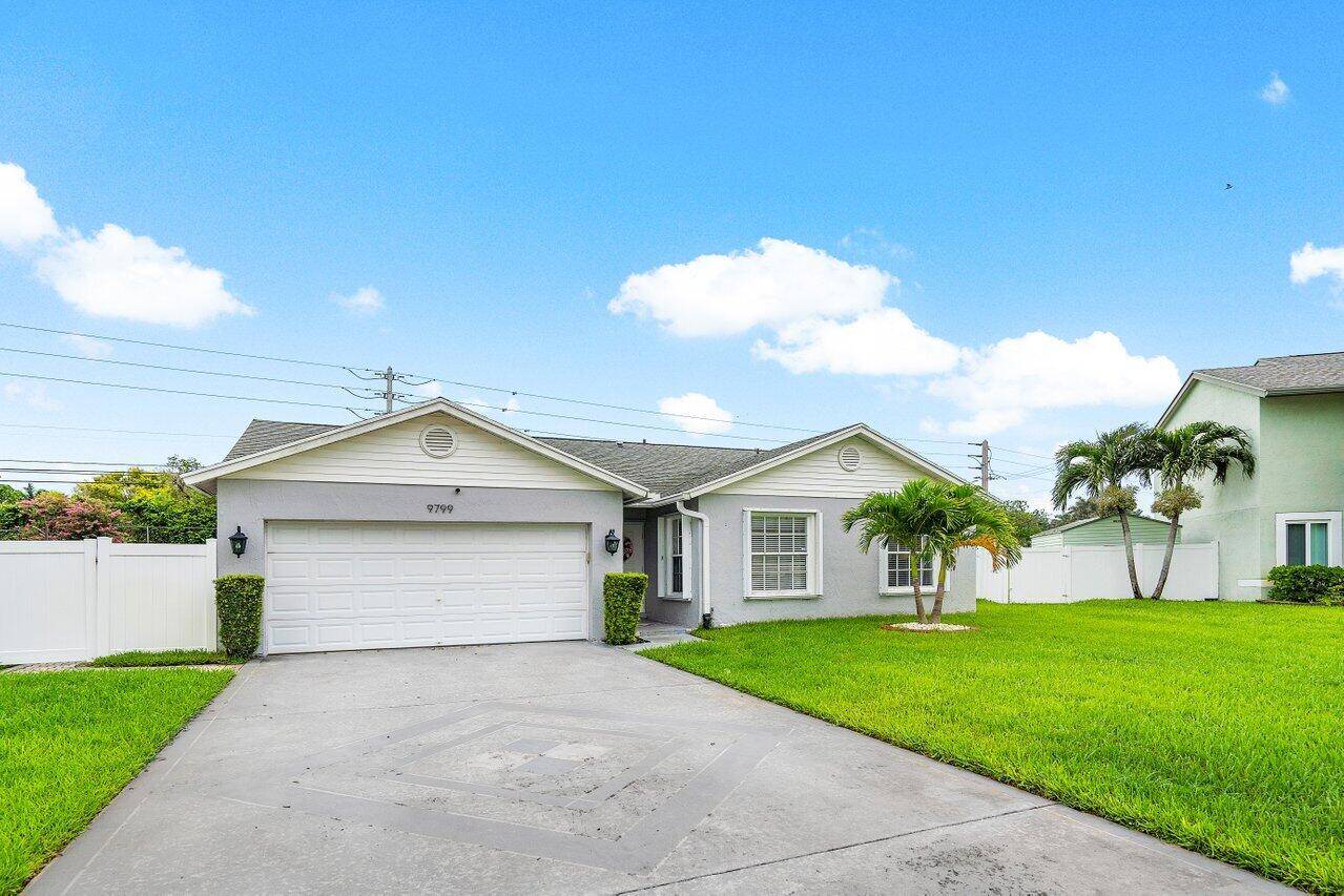 Boynton Beach, FL 33437,9799 Goldenrod DR