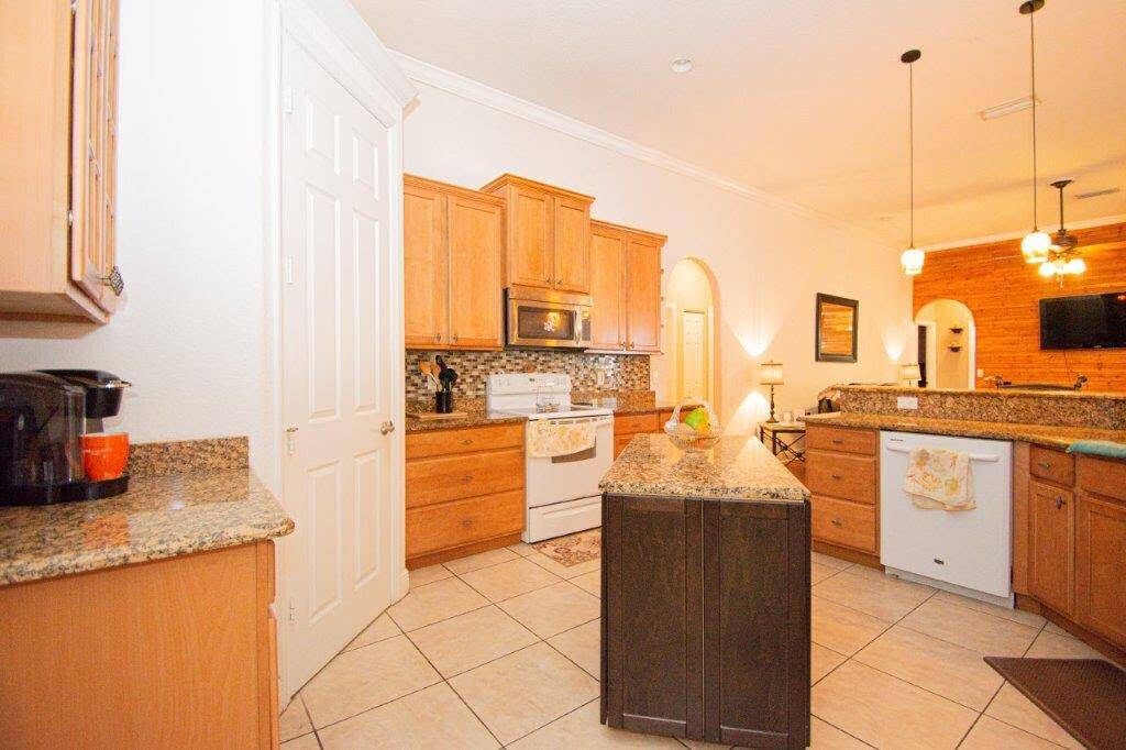 Port Saint Lucie, FL 34984,1640 SW Burlington ST