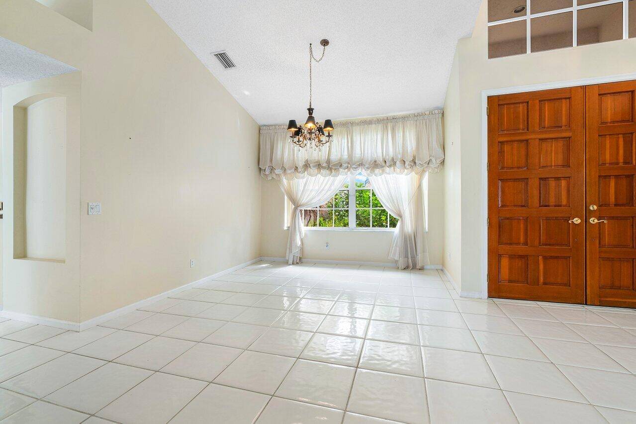 Boynton Beach, FL 33472,8581 Lawson CIR