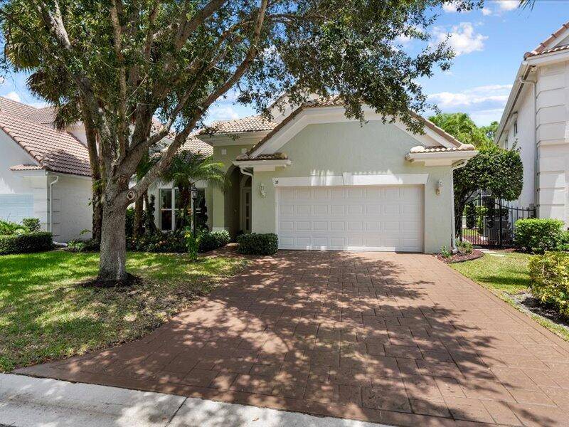 Palm Beach Gardens, FL 33410,37 Princewood LN