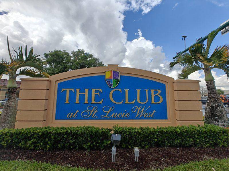 Port Saint Lucie, FL 34986,221 SW Palm DR 303