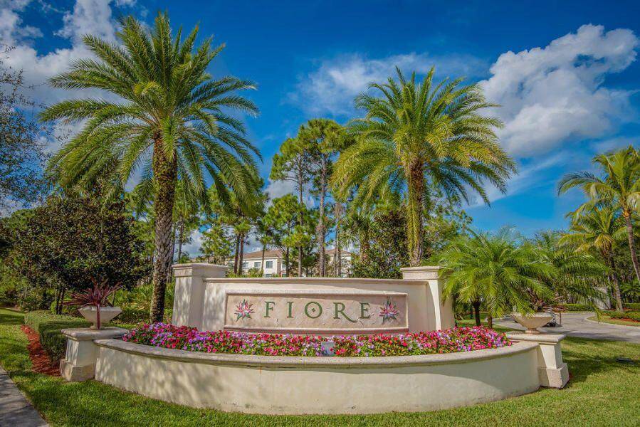 Palm Beach Gardens, FL 33418,2103 E Myrtlewood CIR 2103