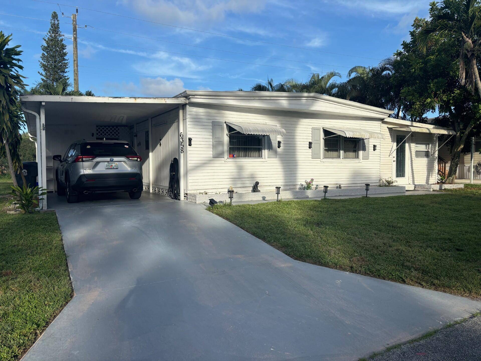 Lake Worth, FL 33462,6358 S Ash Ln