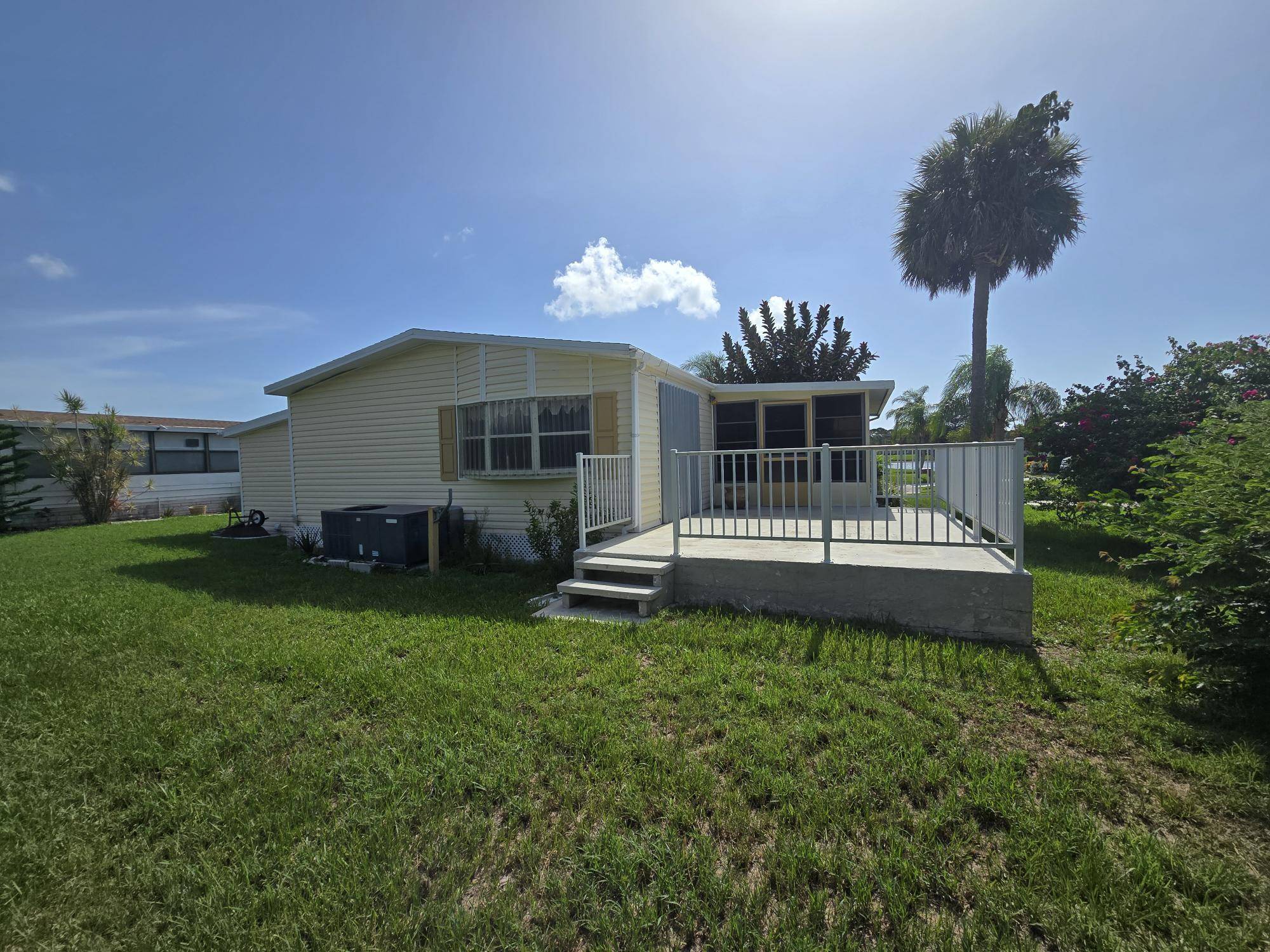 Fort Pierce, FL 34951,16 Ecuador CT