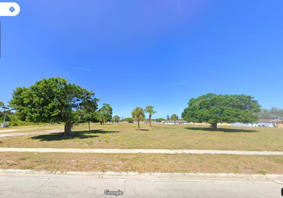 Fort Pierce, FL 34950,3.92 Acres D AVE