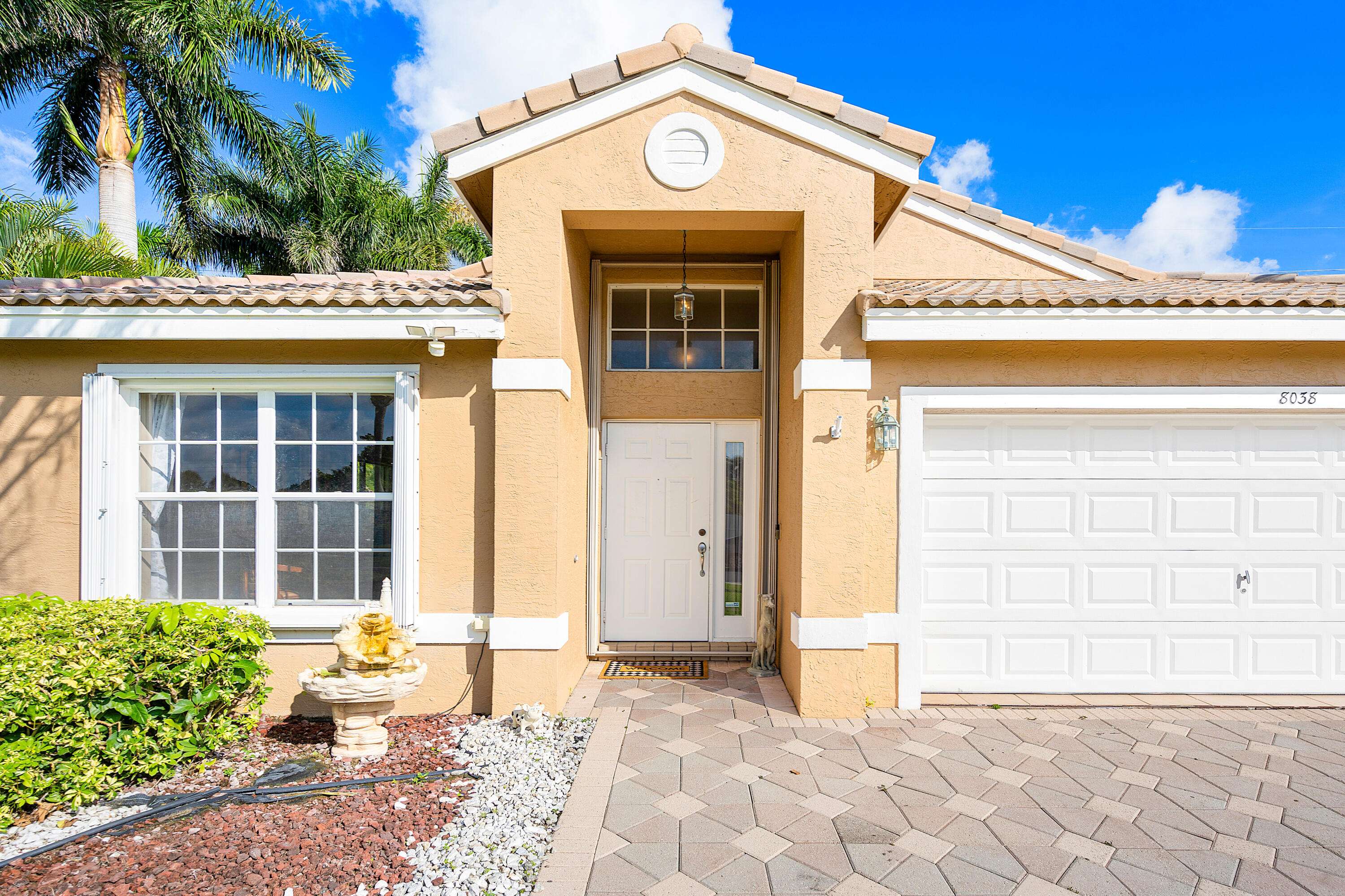 Boynton Beach, FL 33436,8038 Palm Gate DR