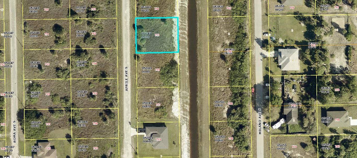 Lehigh Acres, FL 33974,713 Aprile AVE