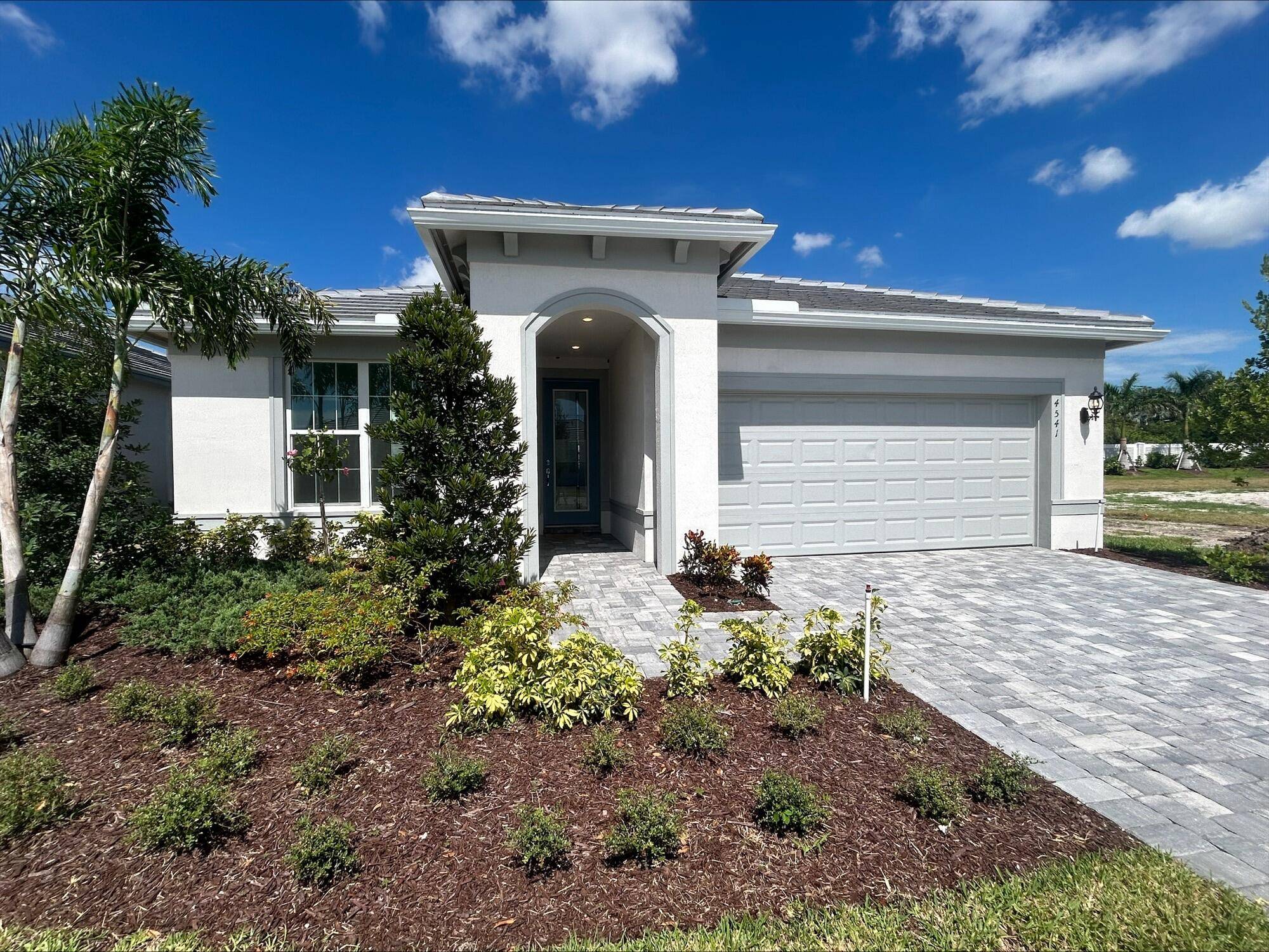 Vero Beach, FL 32967,4541 Nautilus CIR