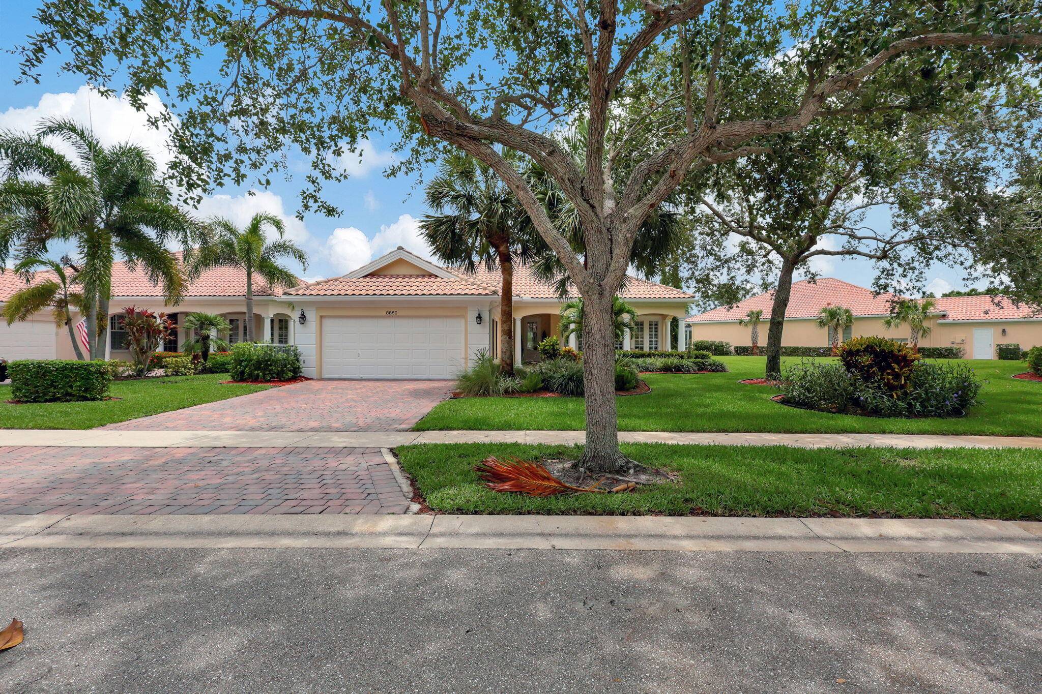 Palm Beach Gardens, FL 33412,8850 Oldham WAY