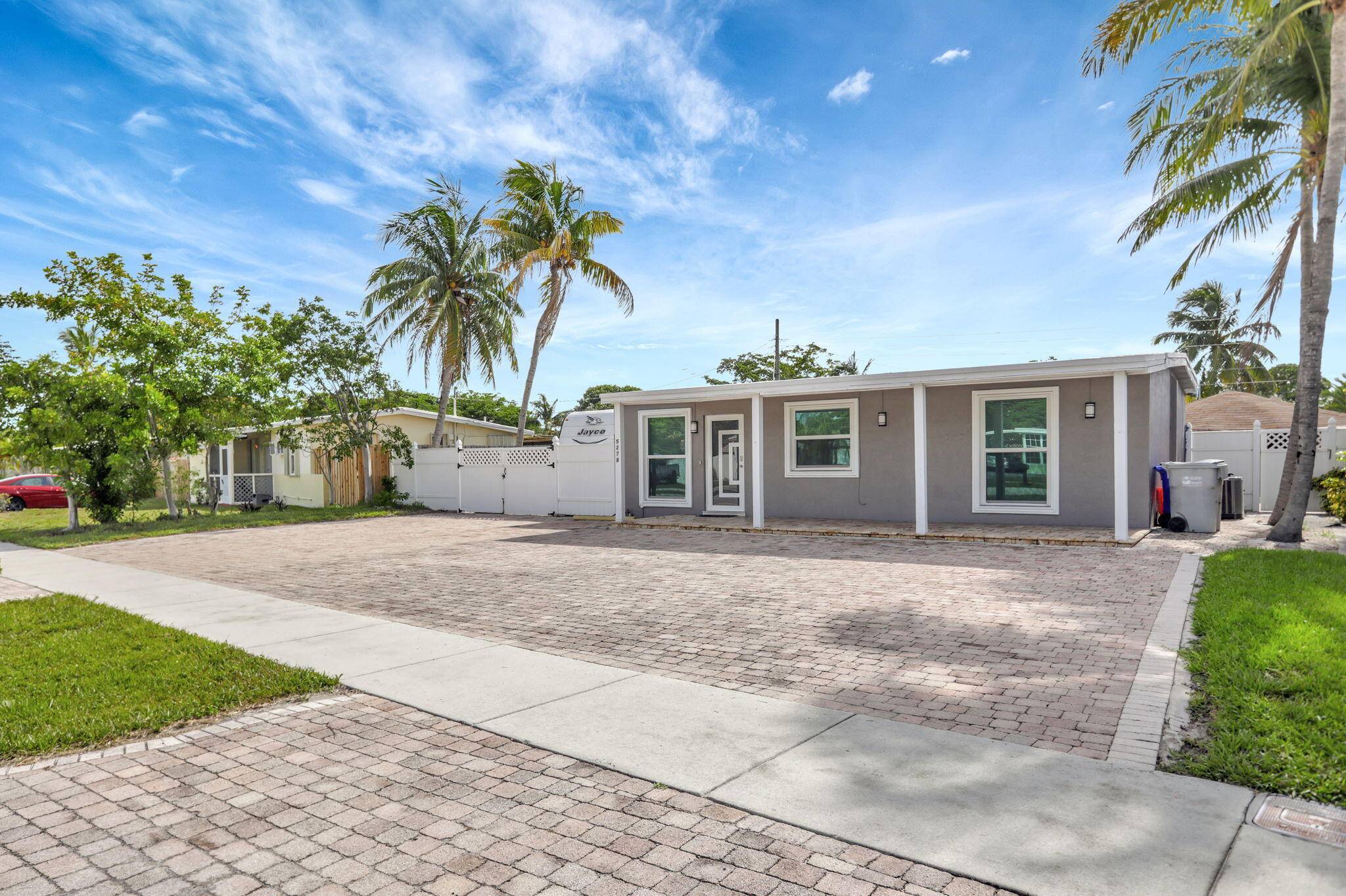 Pompano Beach, FL 33064,5278 NE 19th TER