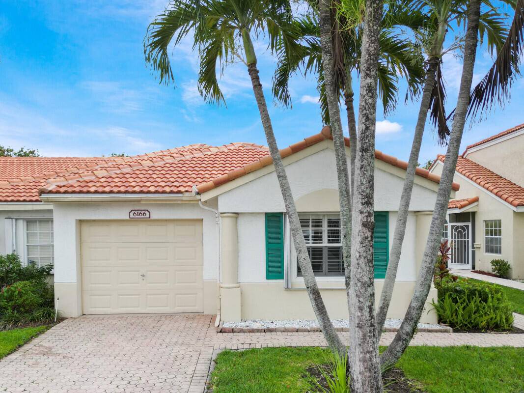 Delray Beach, FL 33484,6166 Lake Hibiscus DR