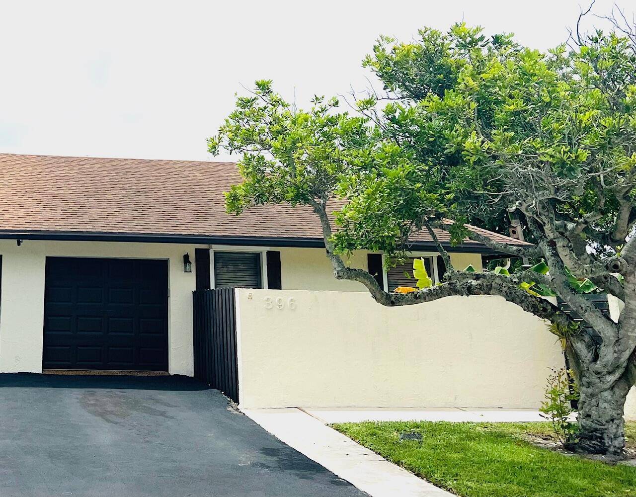 Delray Beach, FL 33445,396 SW 28th AVE